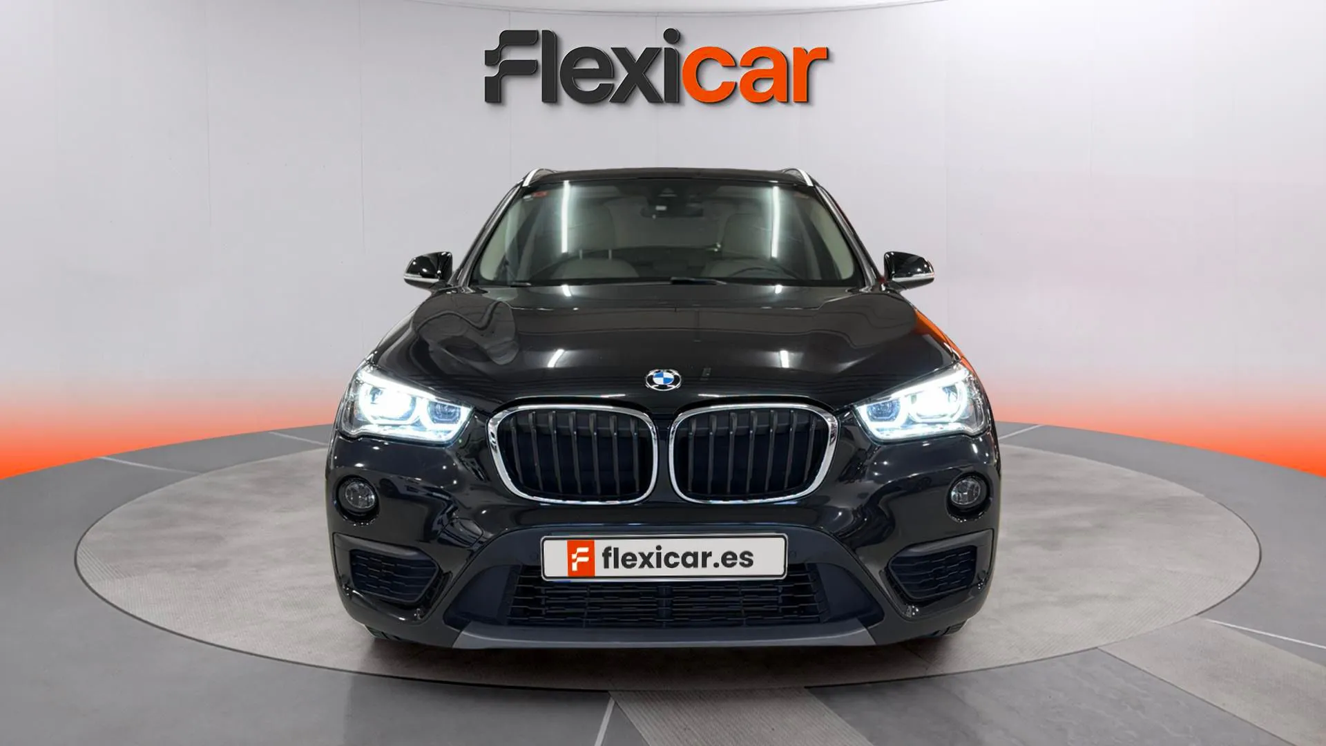 BMW X1 sDrive18i - foto 2