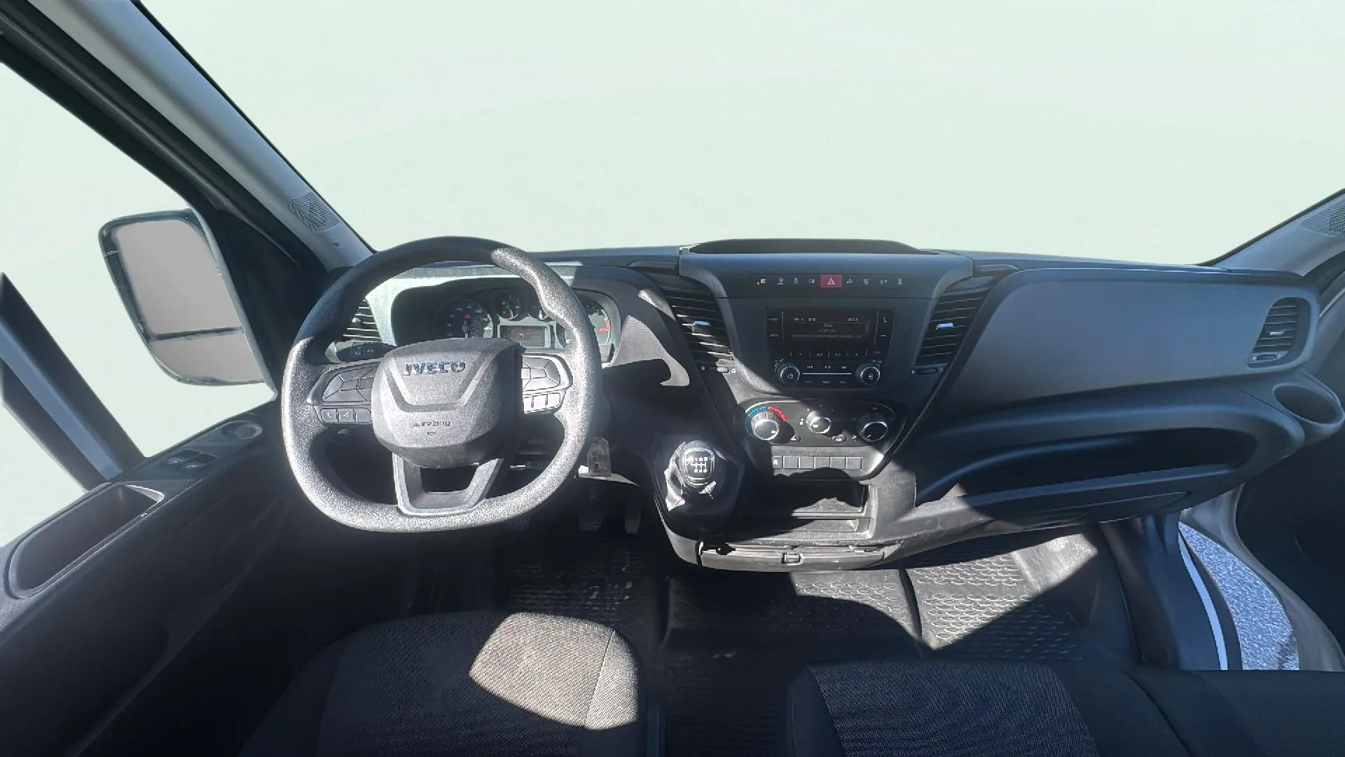 Iveco Daily 35S16 - foto 11