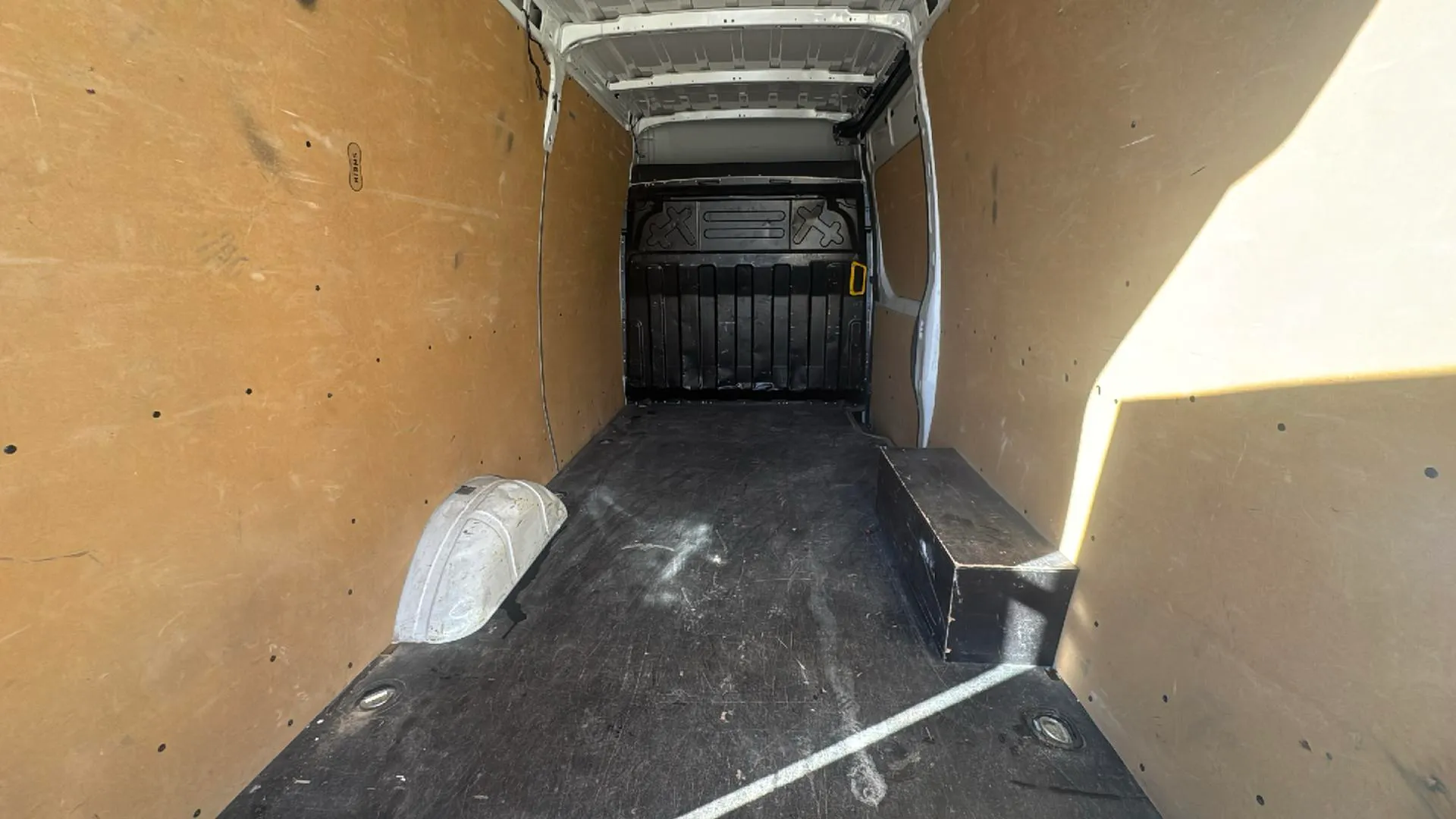 Iveco Daily 35S16 - foto 10