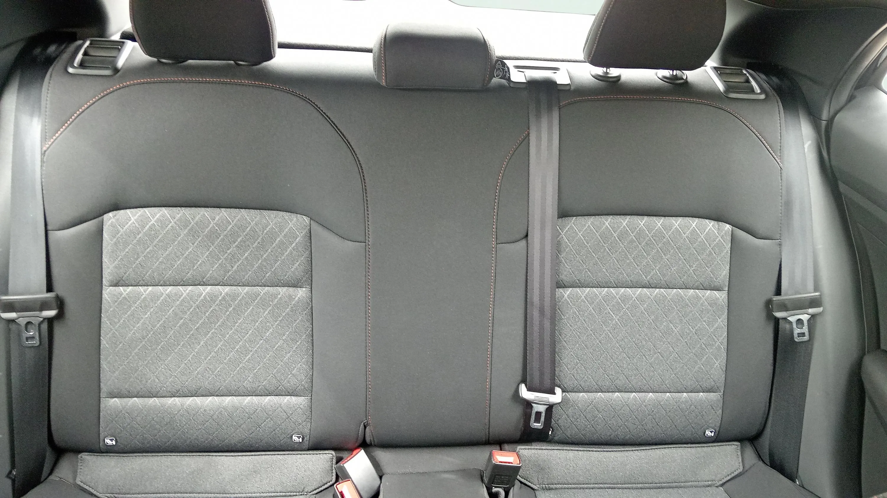 MG MG3 Hybrid+ Standard - foto 17