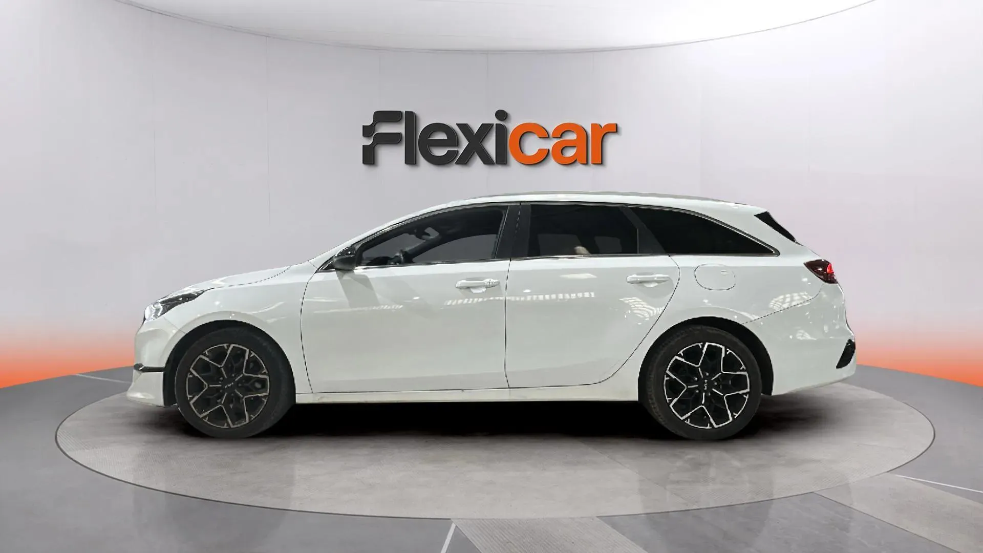 Kia Ceed Tourer 1.0 MHEV Style Edition DCT - foto 7
