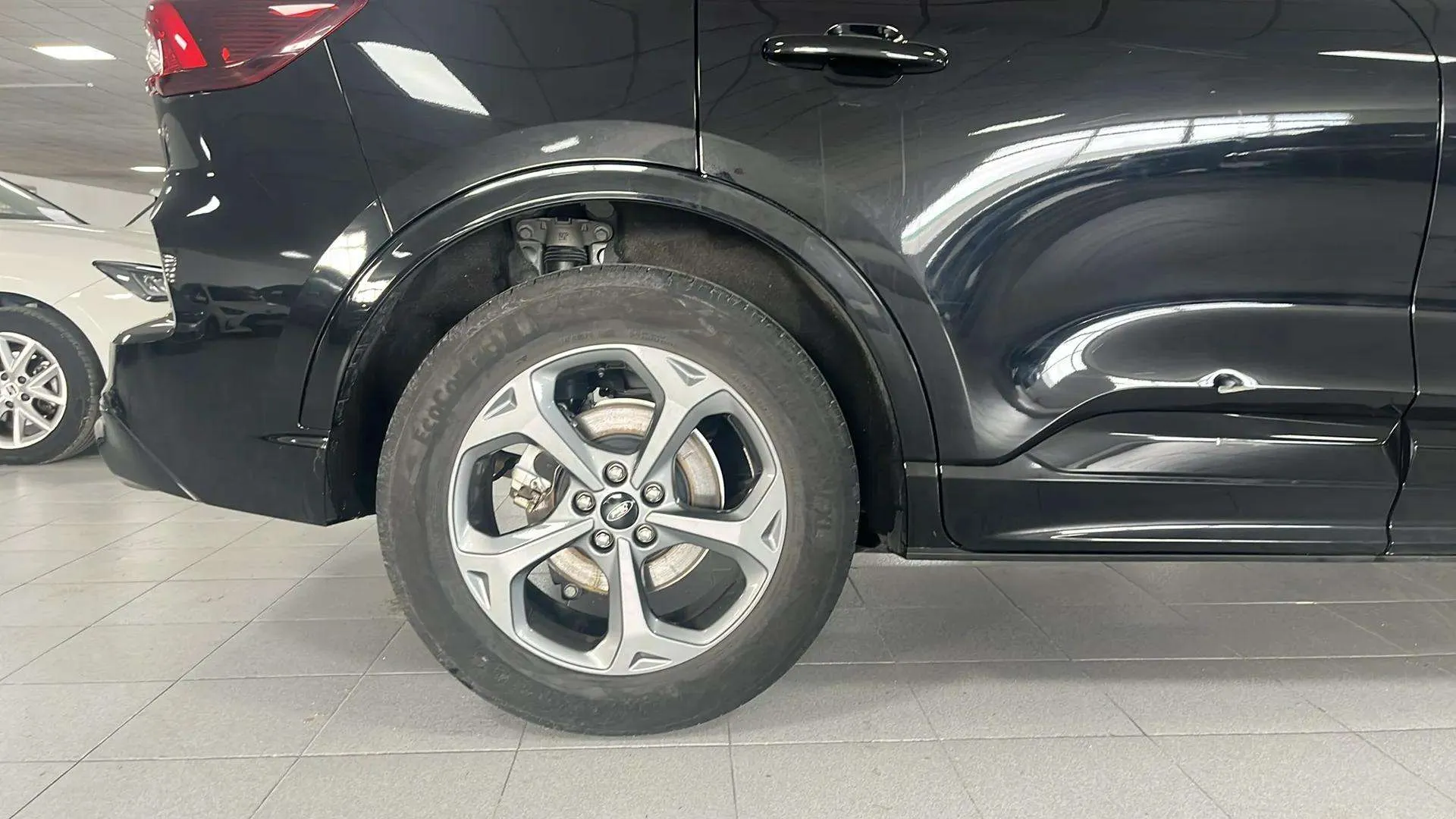 Ford Kuga ST-Line 1.5T EcoBoost - foto 8