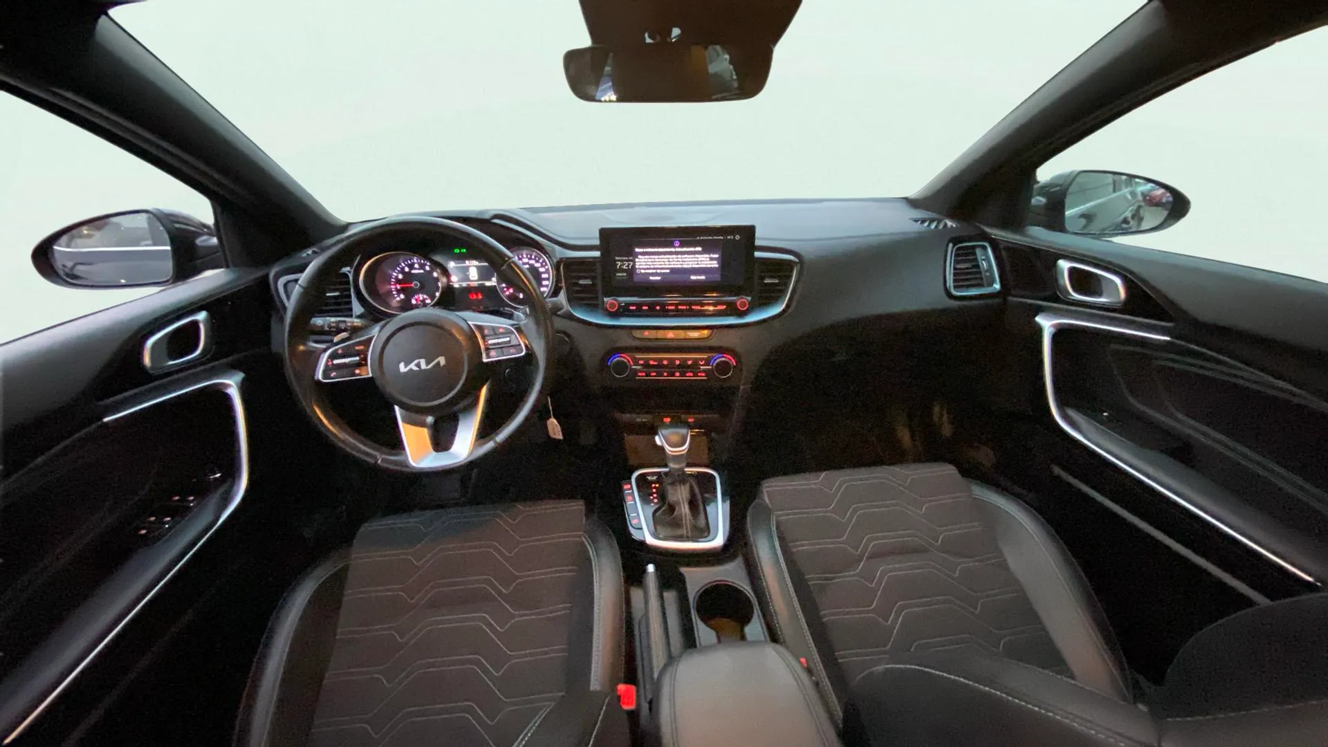 Kia Ceed Tourer 1.0 MHEV Style Edition DCT - foto 11