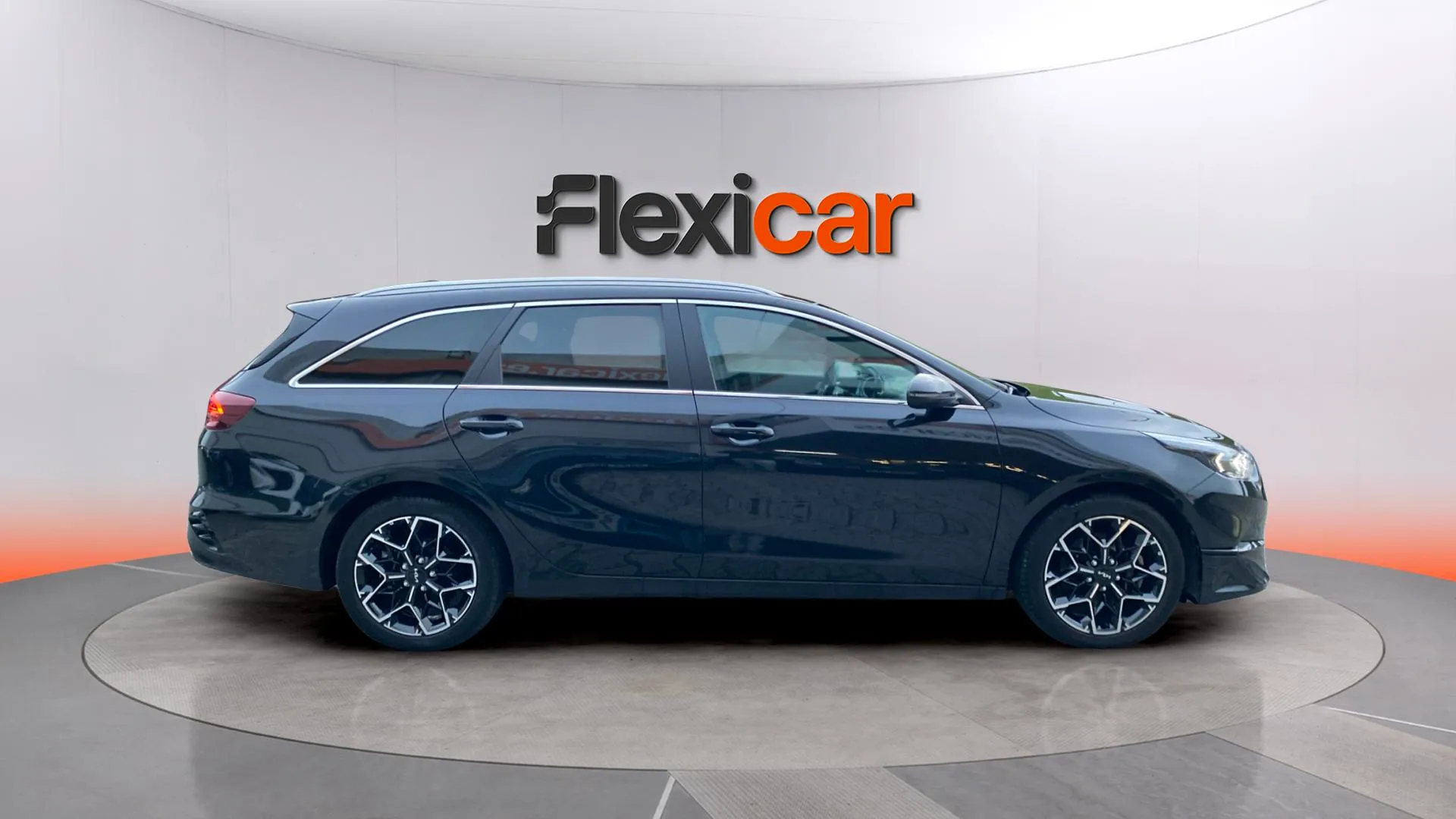 Kia Ceed Tourer 1.0 MHEV Style Edition DCT - foto 4