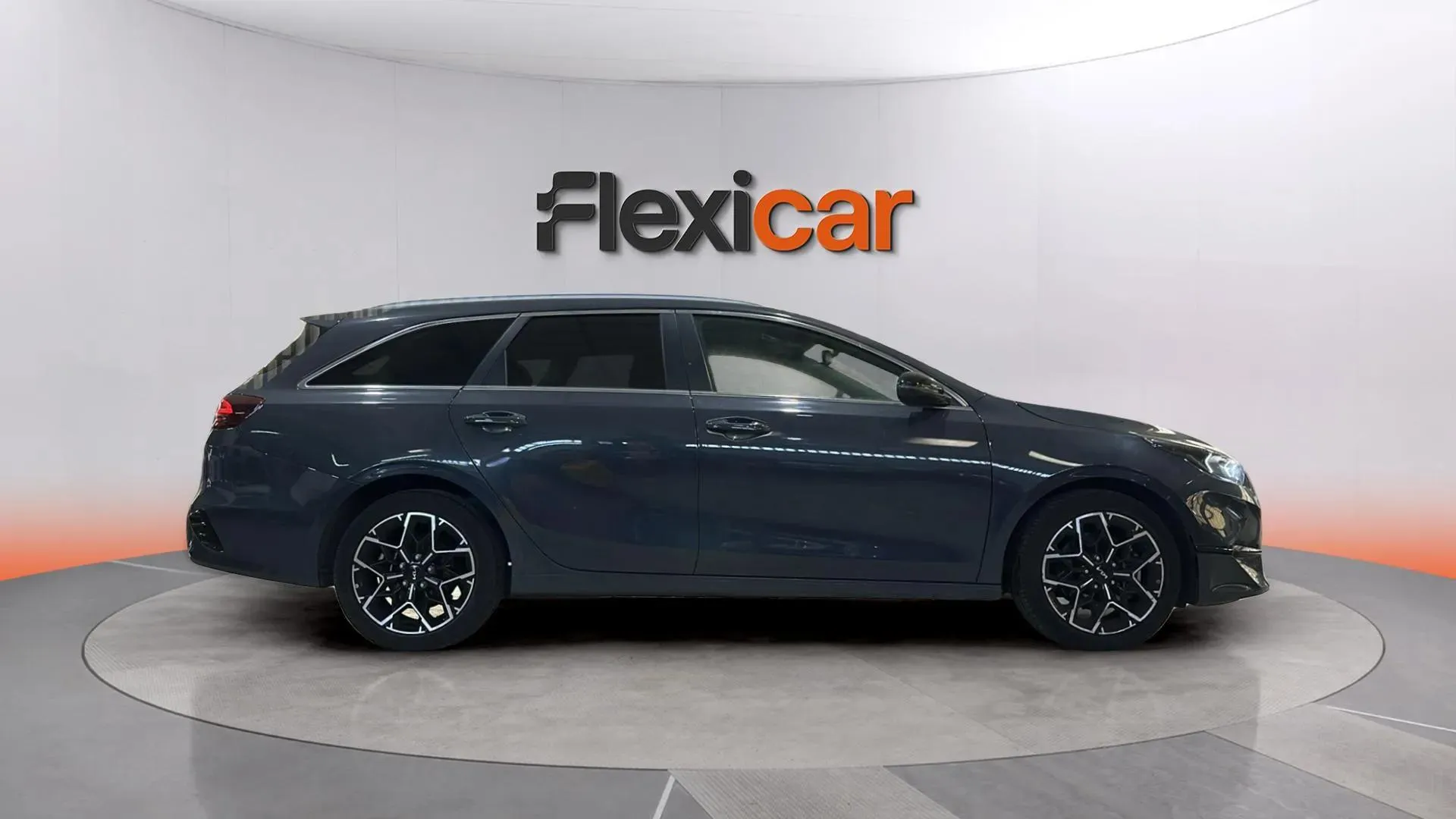 Kia Ceed Tourer 1.0 MHEV Style Edition DCT - foto 3