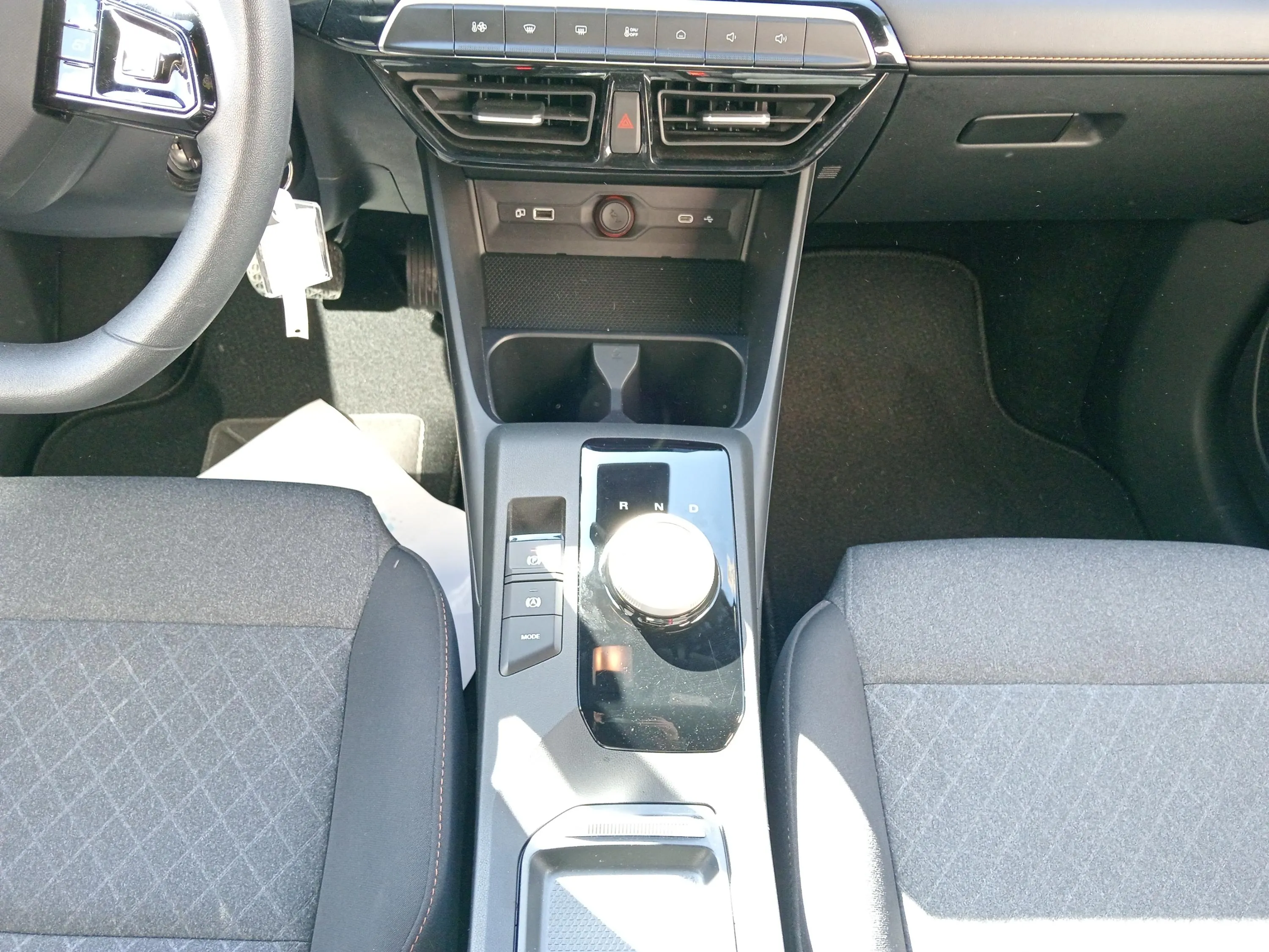 MG MG3 Hybrid+ Standard - foto 17