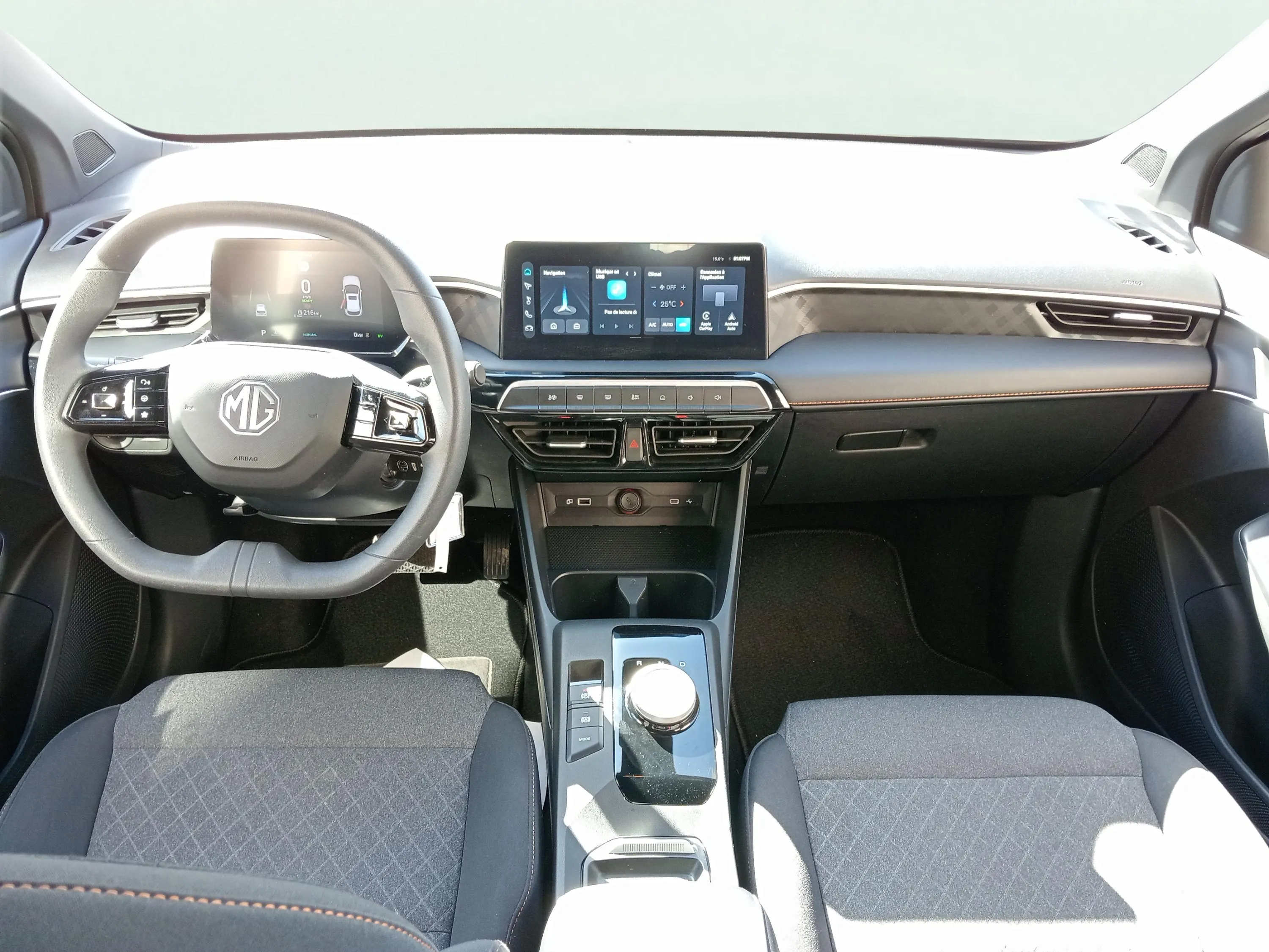 MG MG3 Hybrid+ Standard - foto 9
