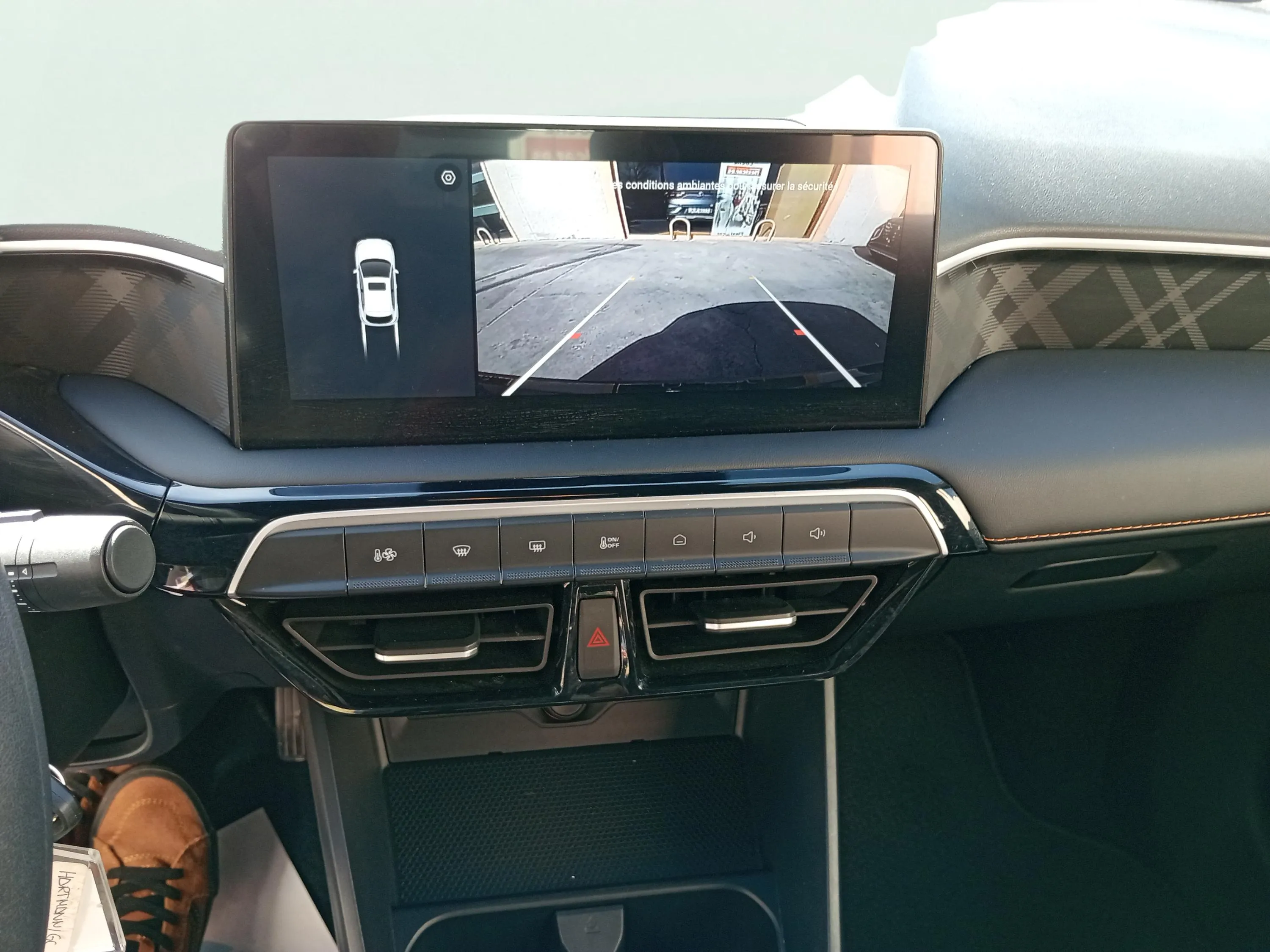 MG MG3 Hybrid+ Standard - foto 14