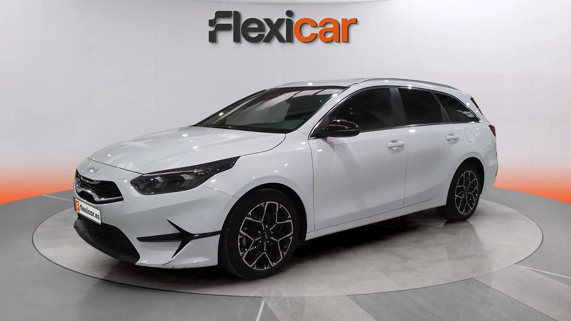 Kia Ceed Tourer 1.0 MHEV Style Edition DCT - foto 10