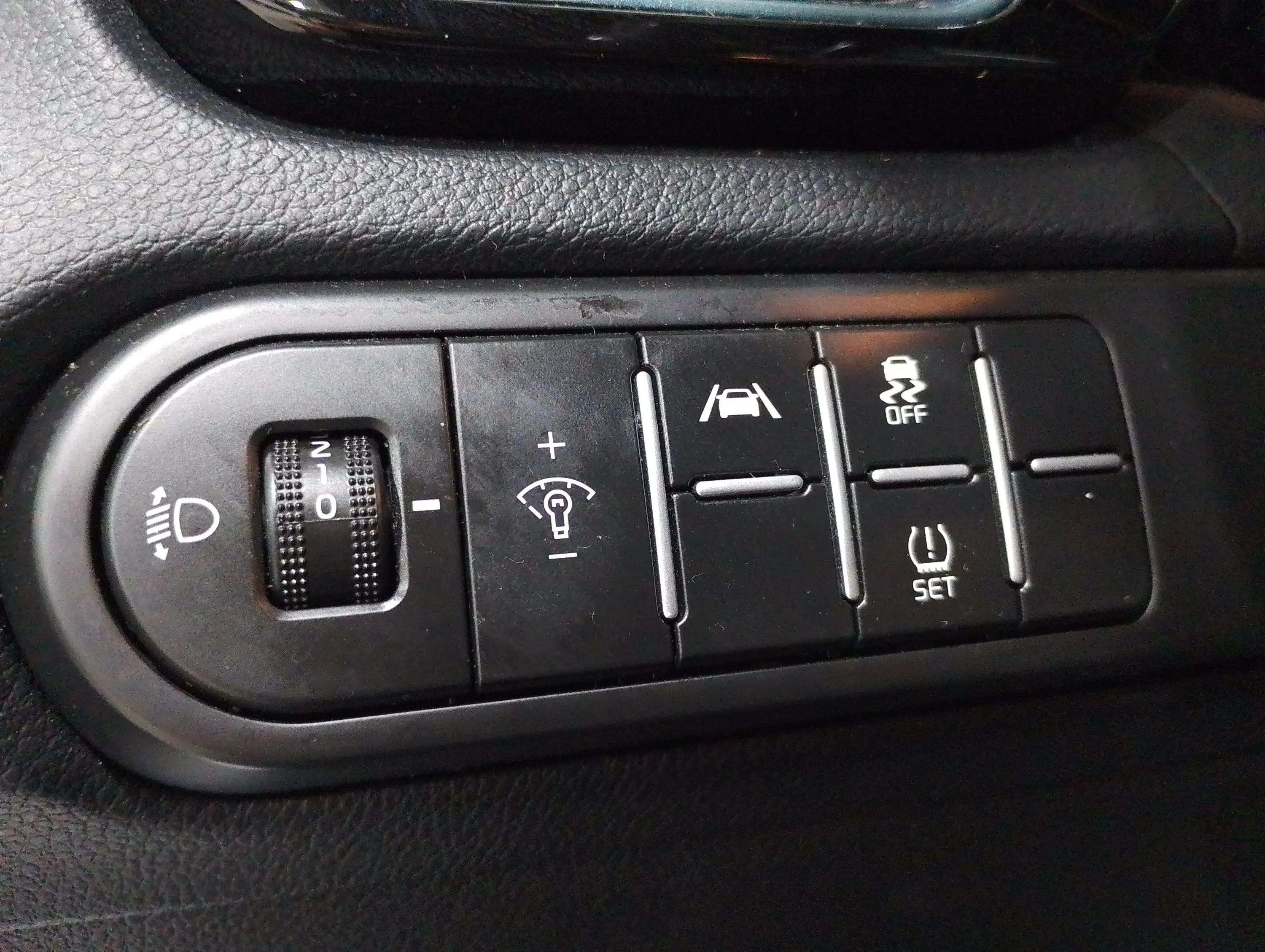 Kia Ceed Tourer 1.0 MHEV Style Edition DCT - foto 19