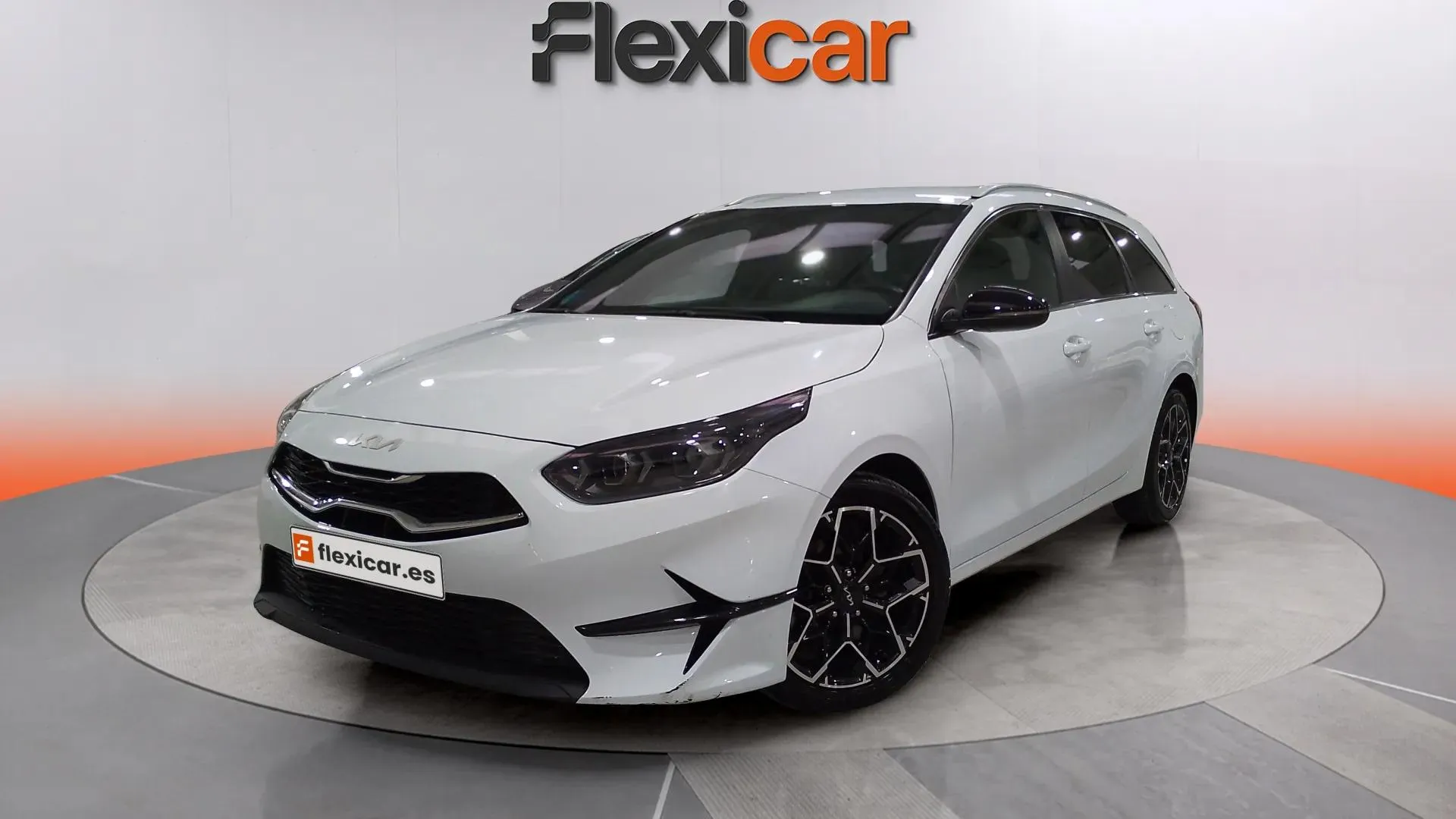Kia Ceed Tourer 1.0 MHEV Style Edition DCT - foto 11
