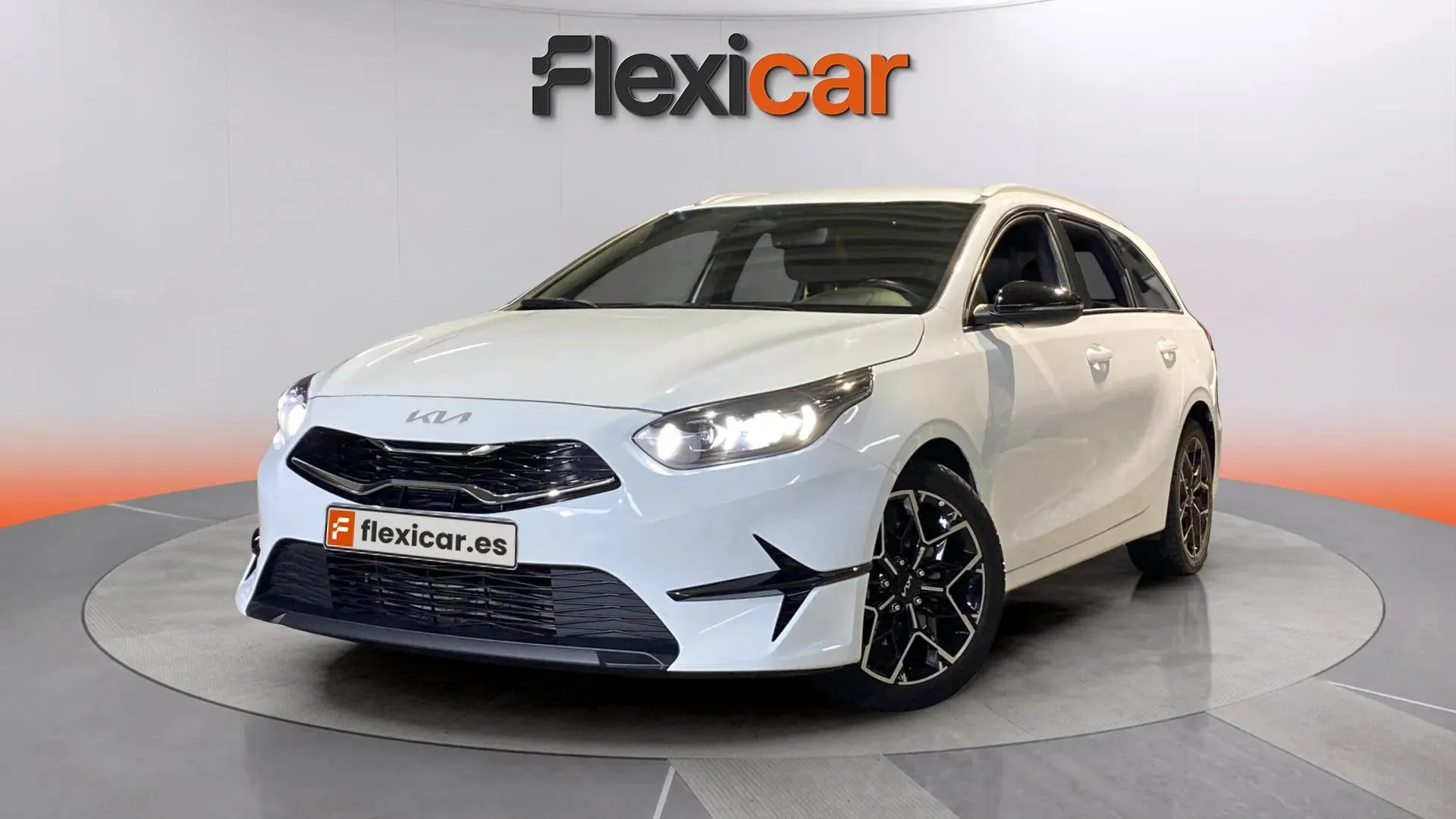 Kia Ceed Tourer 1.0 MHEV Style Edition DCT - foto 11