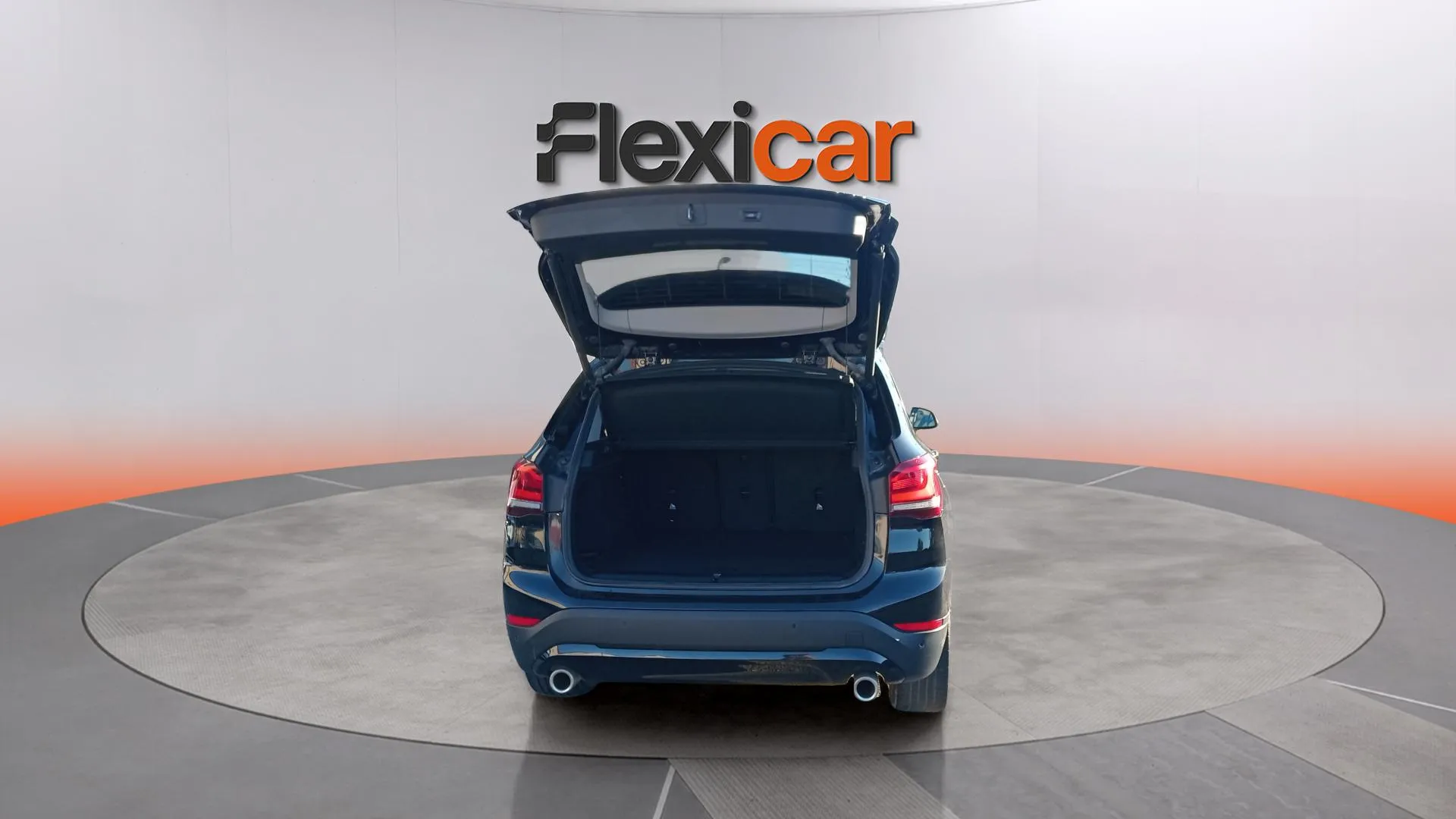 BMW X1 sDrive18d - foto 13