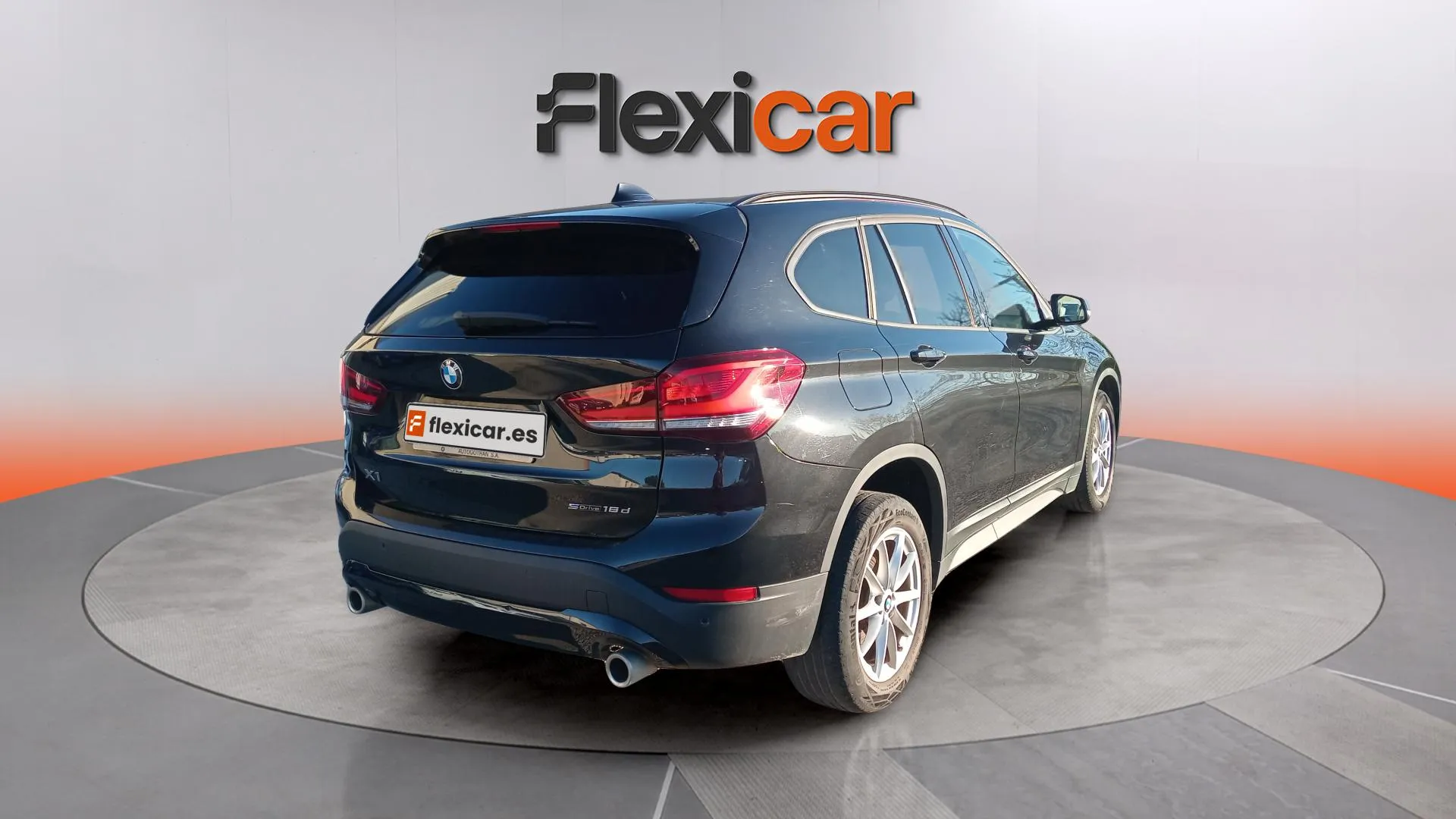 BMW X1 sDrive18d - foto 10