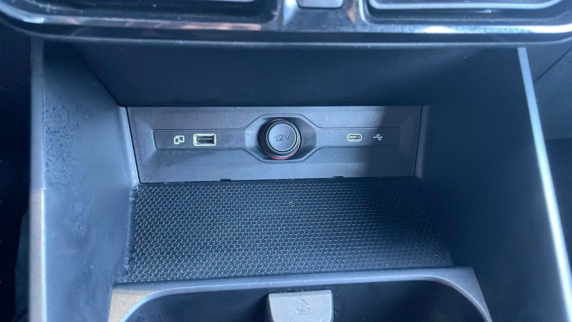 MG MG3 Hybrid+ Standard - foto 26