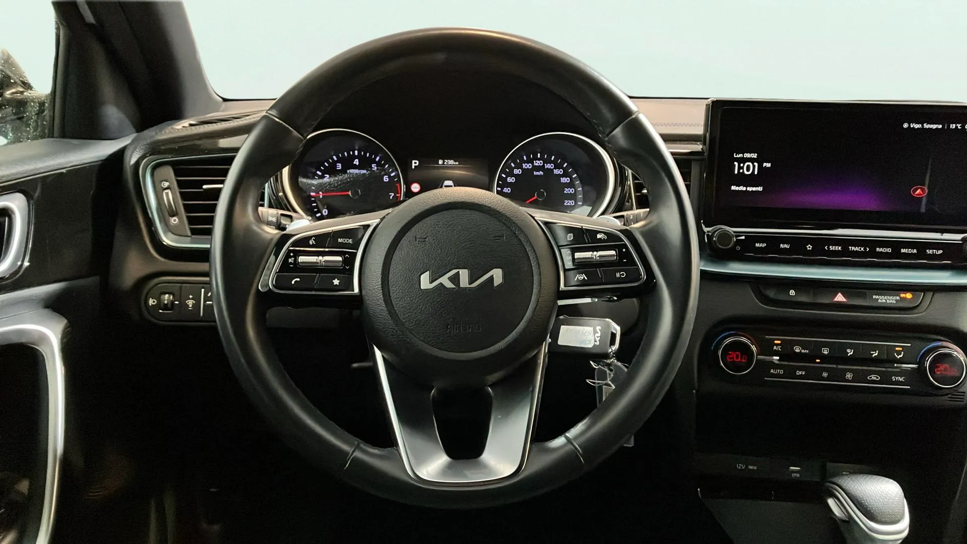 Kia Ceed 1.0 MHEV Style Edition DCT - foto 12