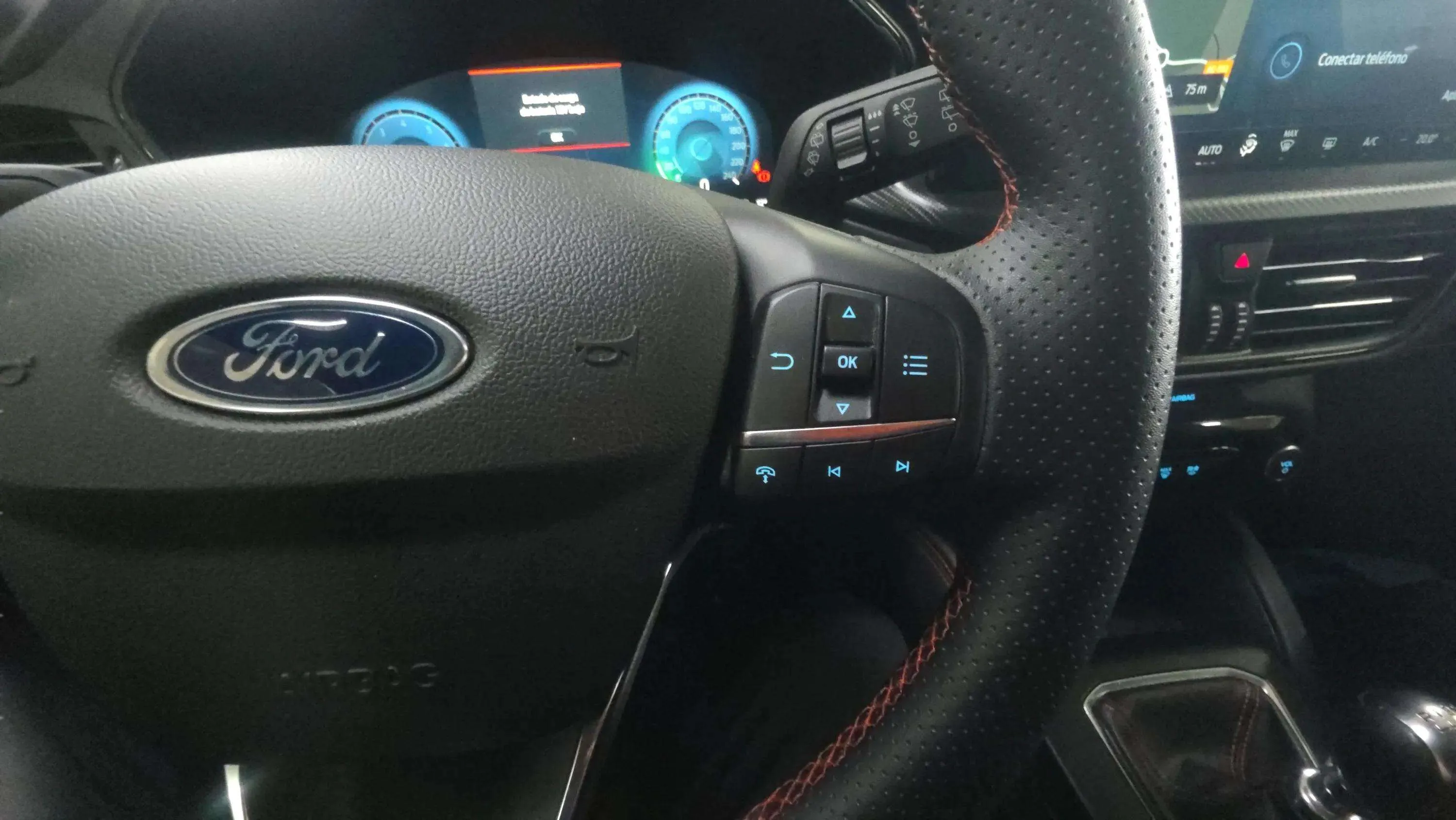 Ford Kuga ST-Line 1.5T EcoBoost - foto 18