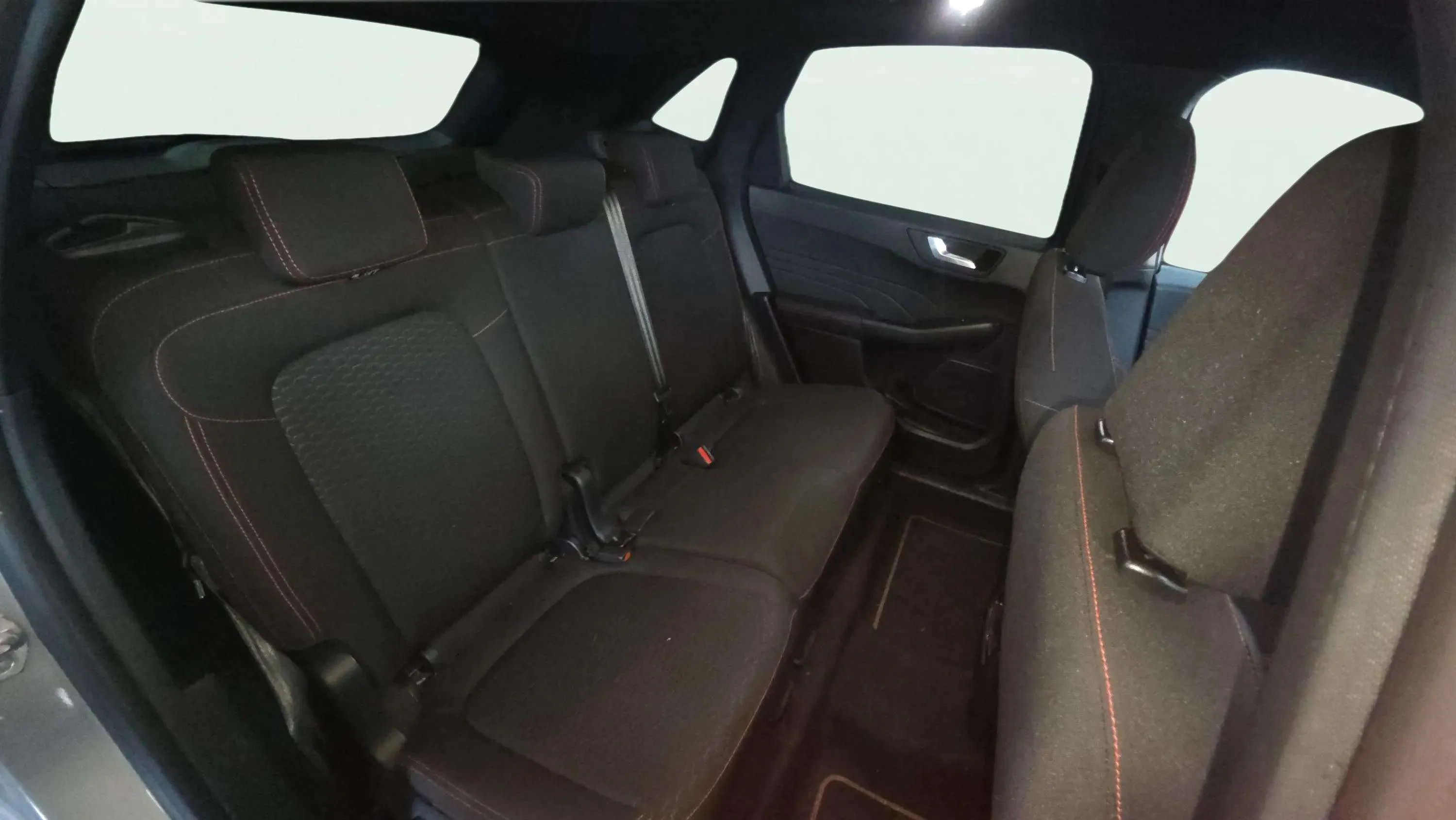 Ford Kuga ST-Line 1.5T EcoBoost - foto 14
