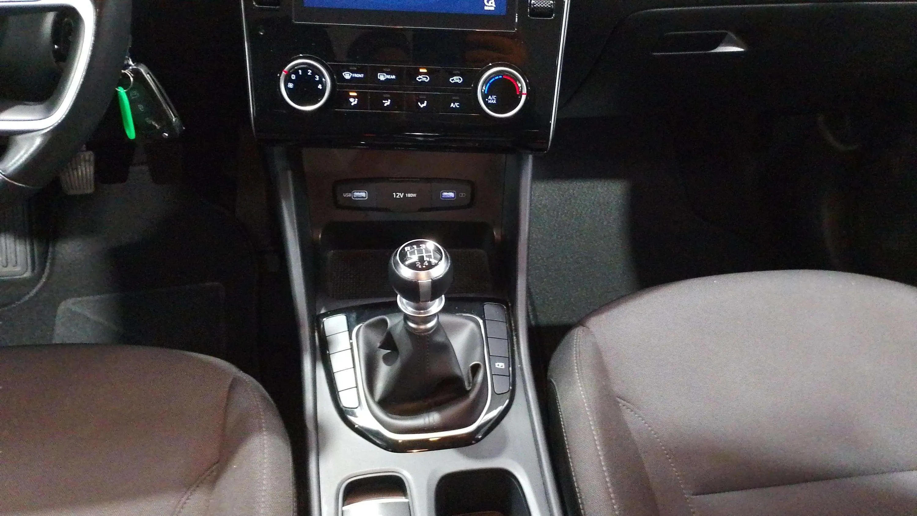 Hyundai Tucson 1.6 T-GDi Klass - foto 17