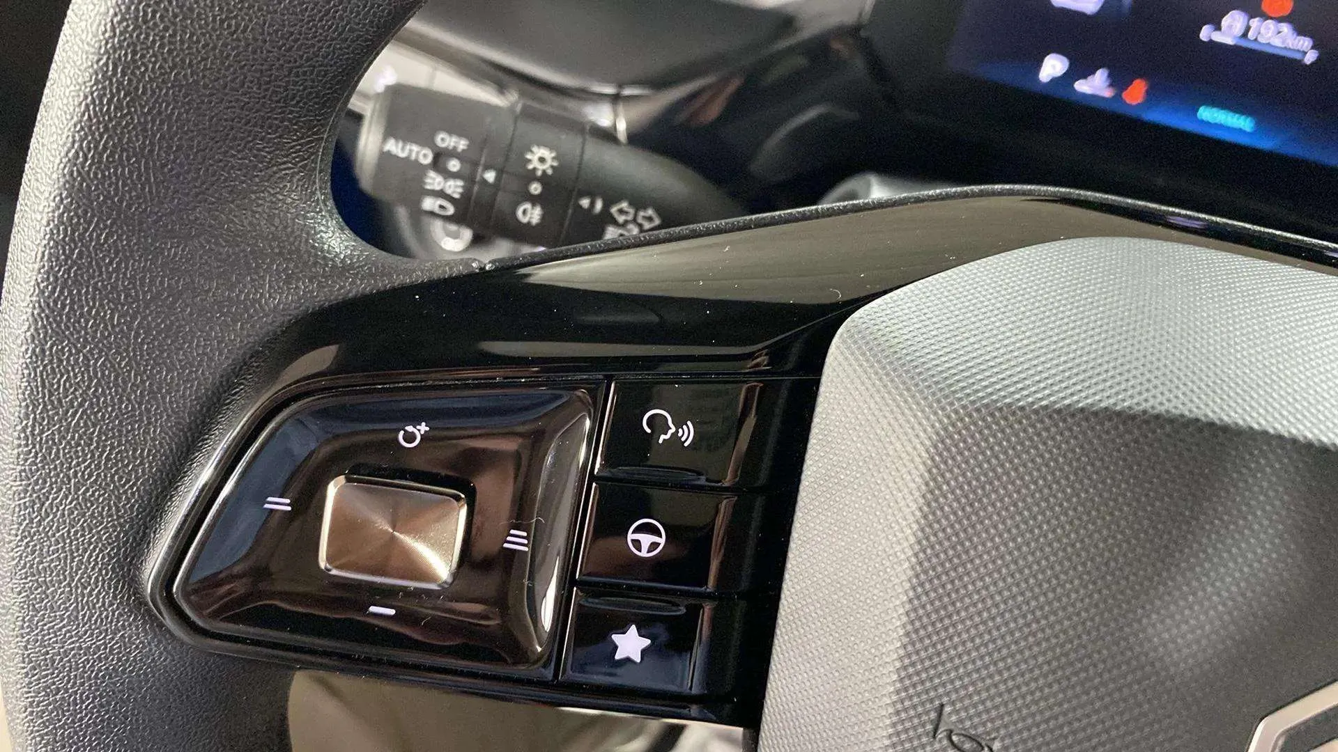 MG MG3 Hybrid+ Standard MY24 - foto 22