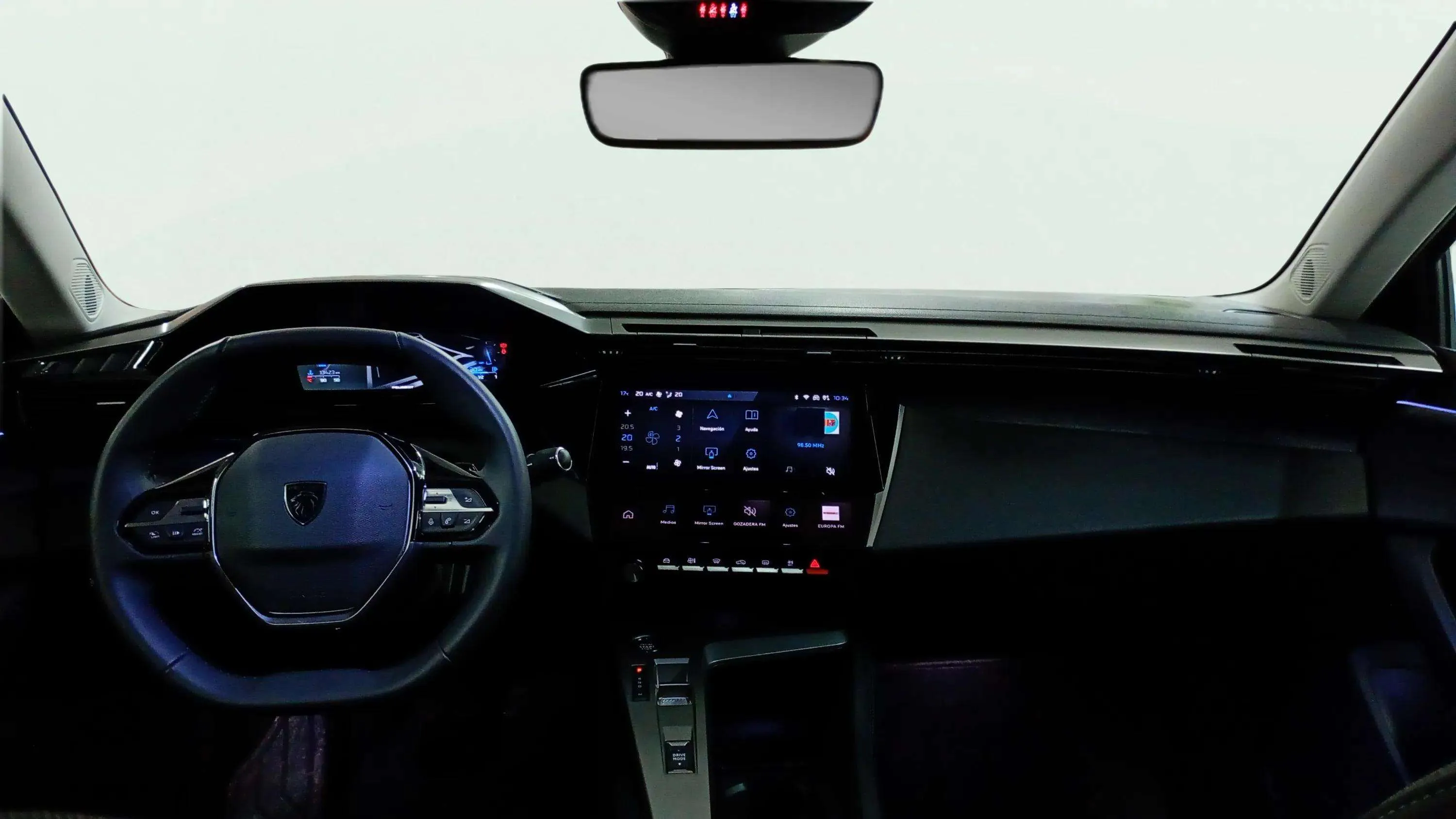 Peugeot 408 Allure PureTech 130 EAT8 - foto 5
