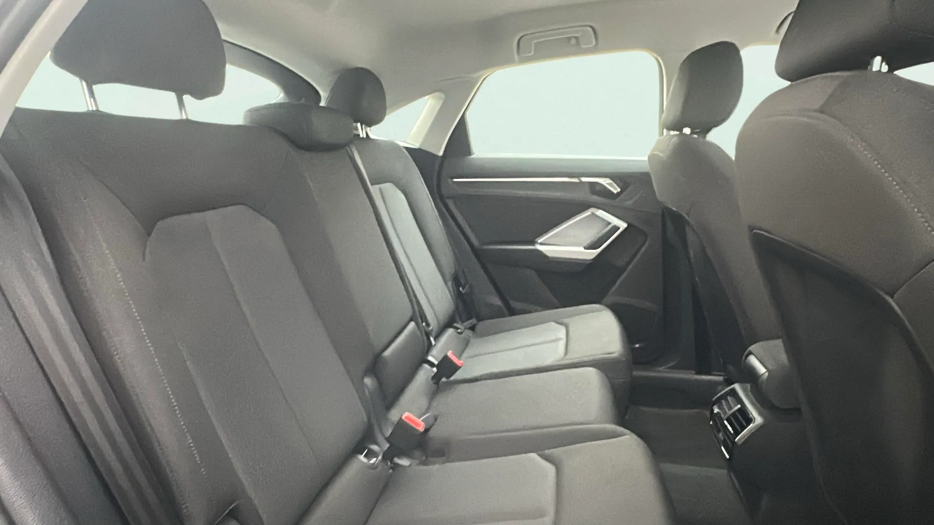 Audi Q3 35 TDI S tronic - foto 20