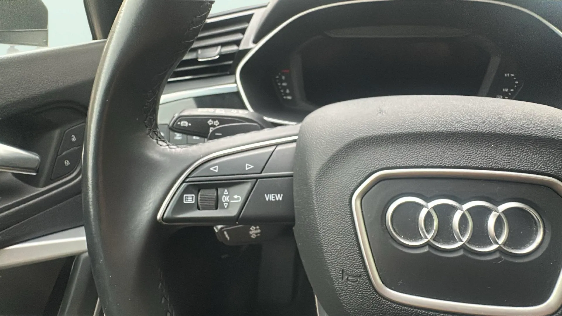 Audi Q3 35 TDI S tronic - foto 13