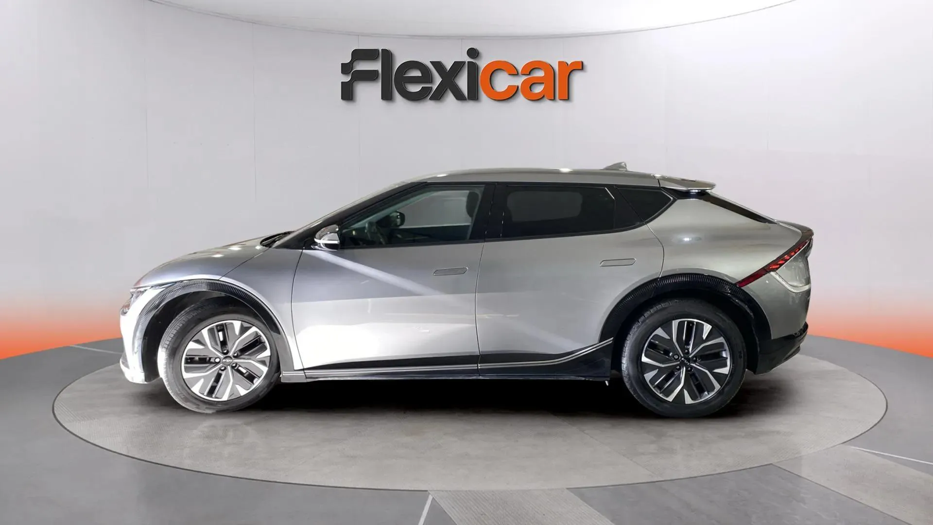 Kia EV6 Air 77,4kWh RWD (Long Range) - foto 3