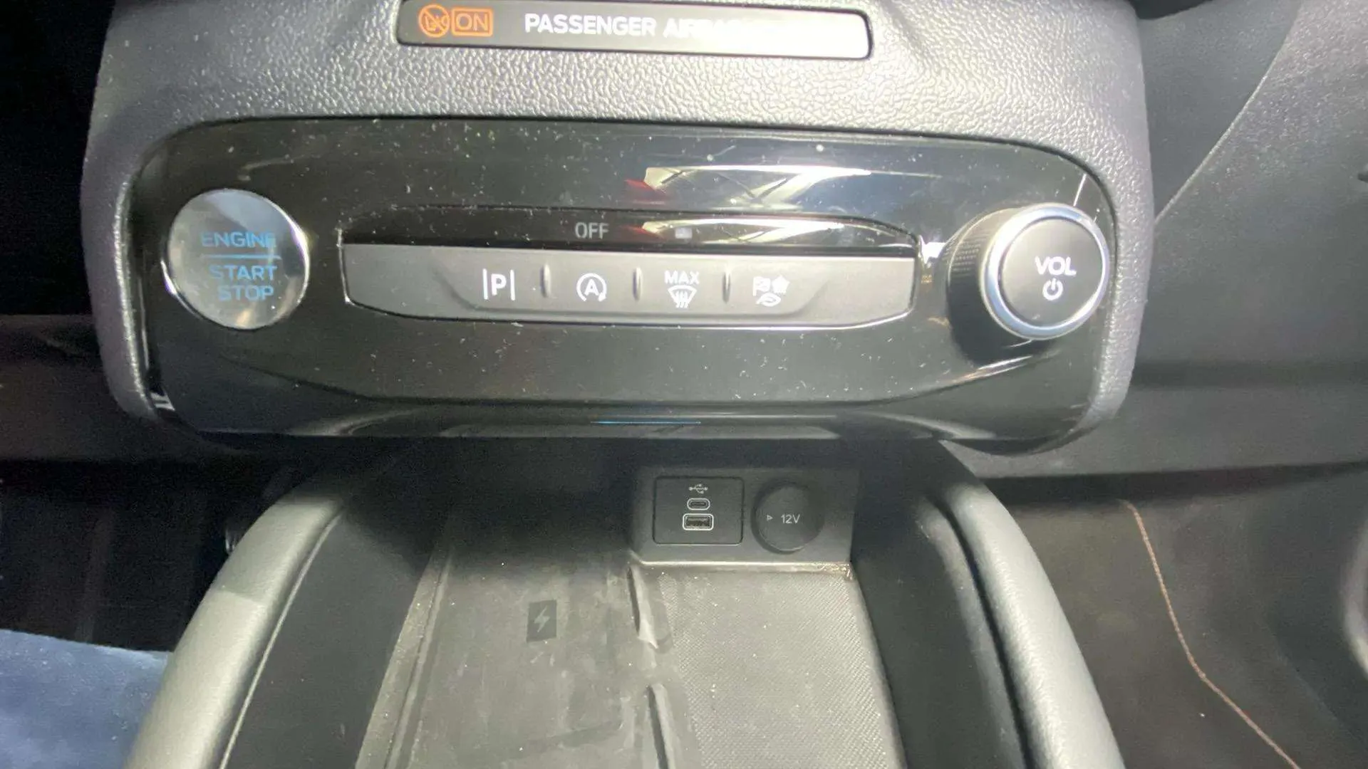 Ford Kuga ST-Line 1.5T EcoBoost - foto 28