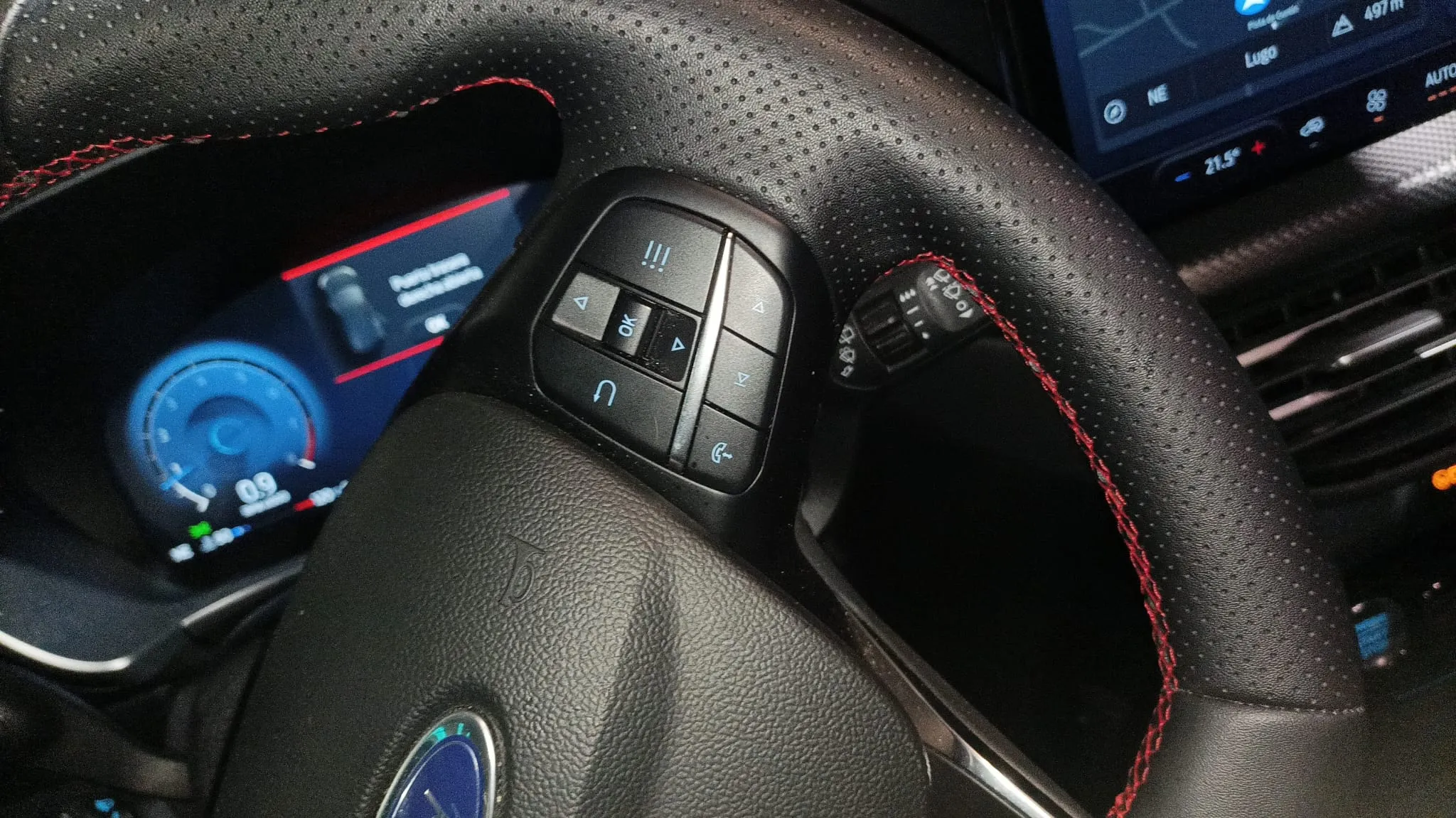 Ford Kuga ST-Line 1.5T EcoBoost - foto 12