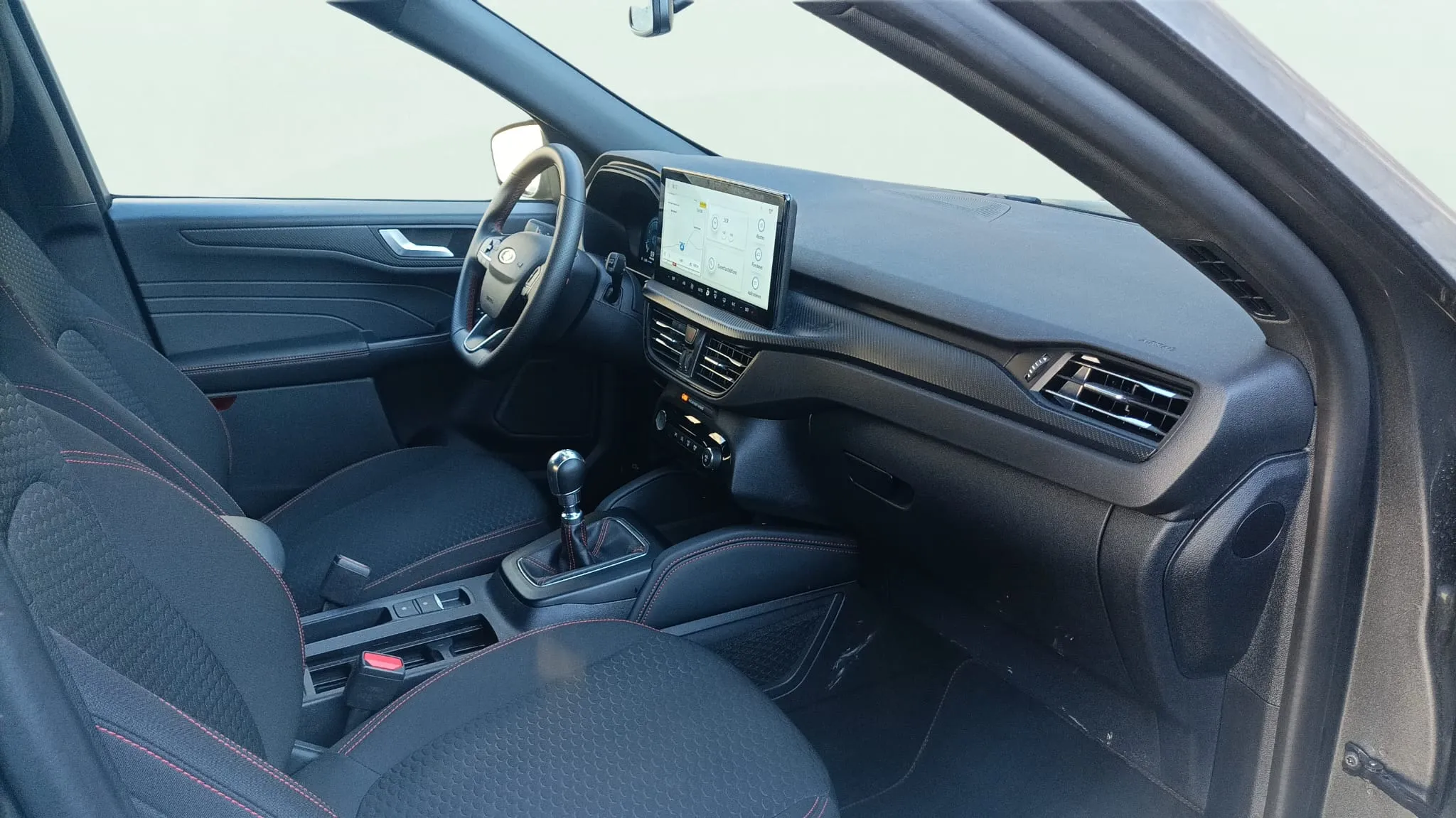 Ford Kuga ST-Line 1.5T EcoBoost - foto 23