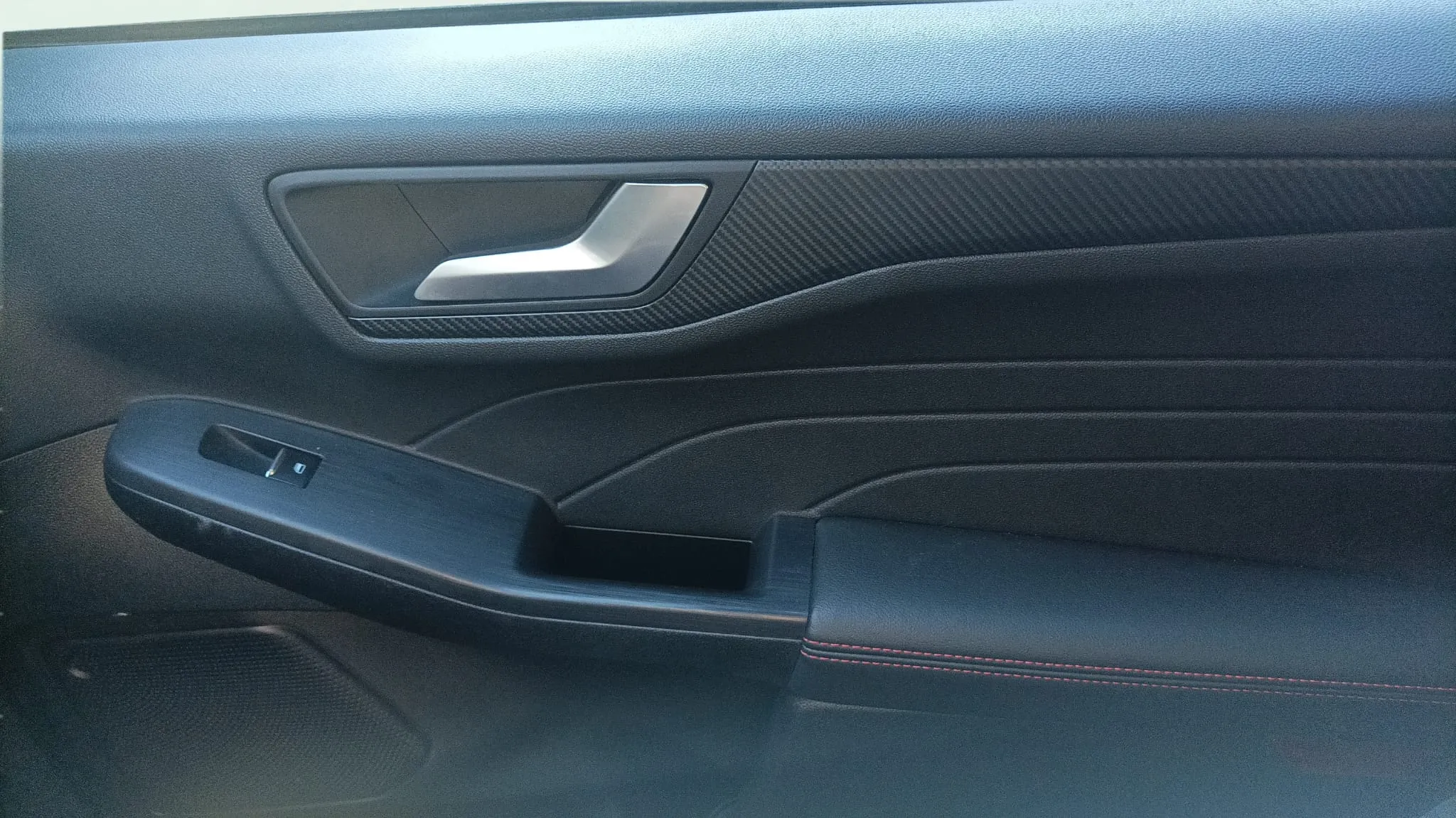 Ford Kuga ST-Line 1.5T EcoBoost - foto 22