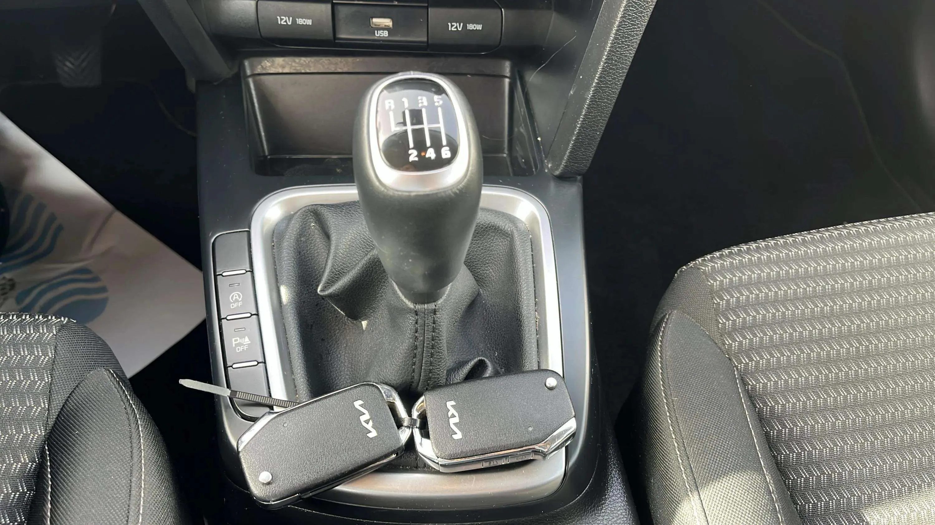 Kia XCeed 1.0 T-GDi Drive - foto 17
