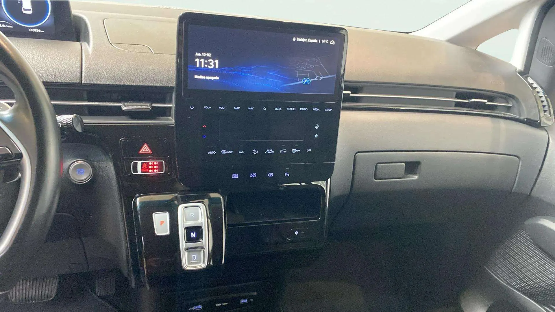 Hyundai STARIA 2.2 CRDi Tecno 9S - foto 10