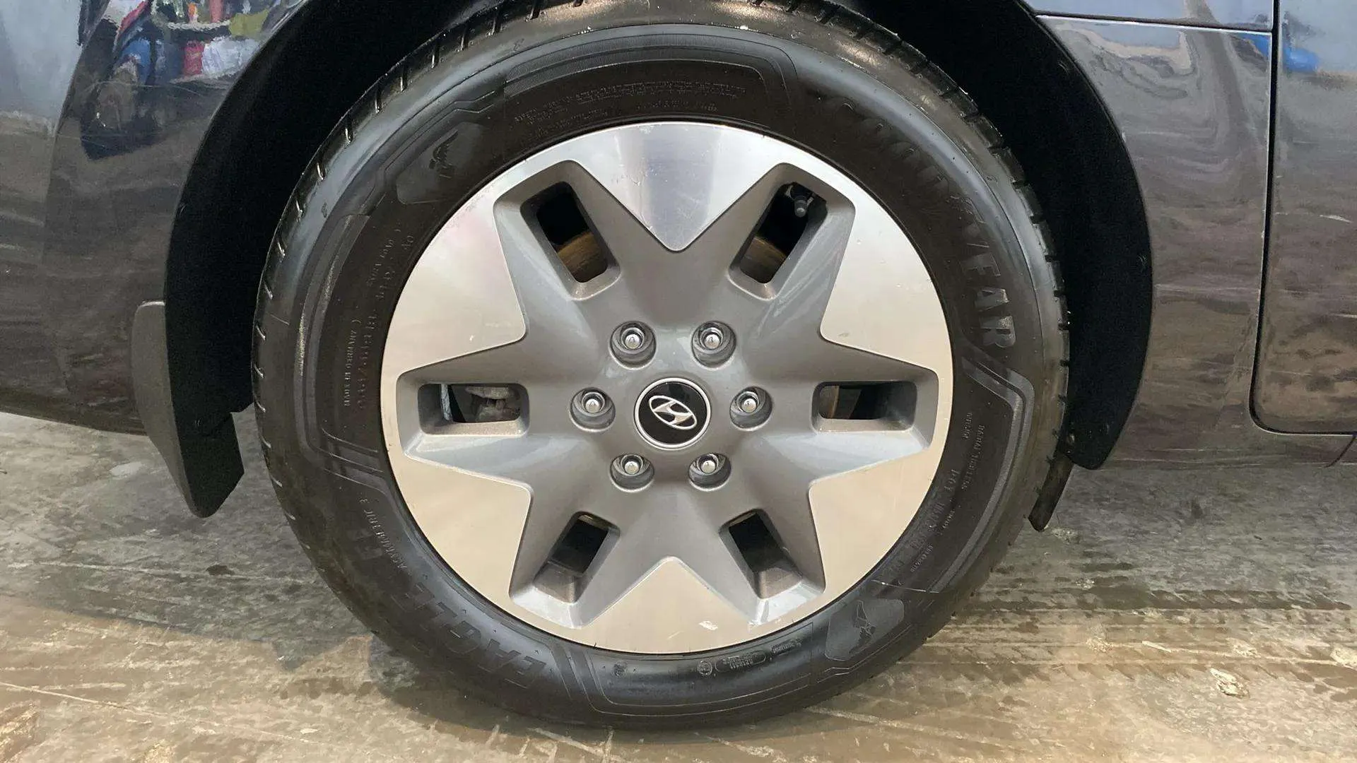 Hyundai STARIA 2.2 CRDi Tecno 9S - foto 19