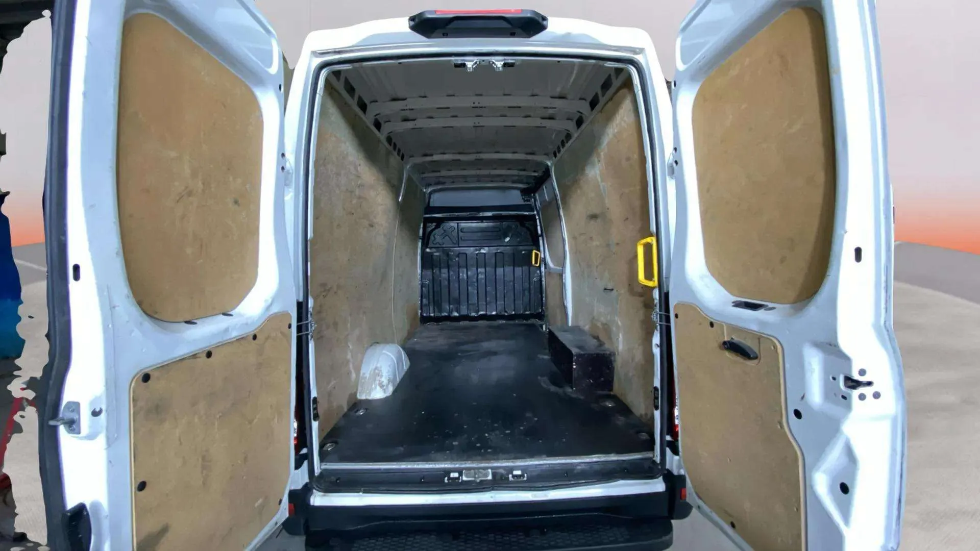Iveco Daily 2.3 TD 35C 16 A8 V 3520L/H2 12 M3 - foto 18