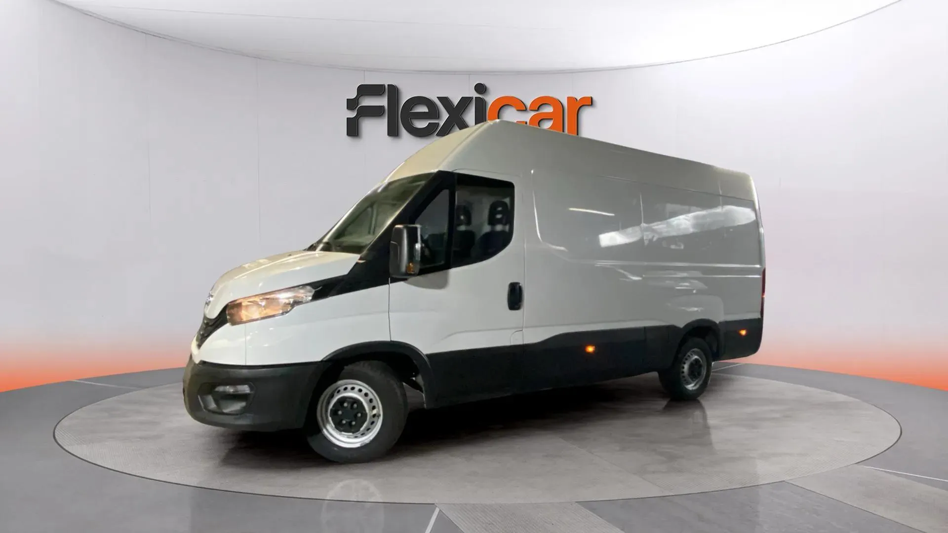 Iveco Daily 2.3 TD 35C 16 A8 V 3520L/H2 12 M3 - foto 10