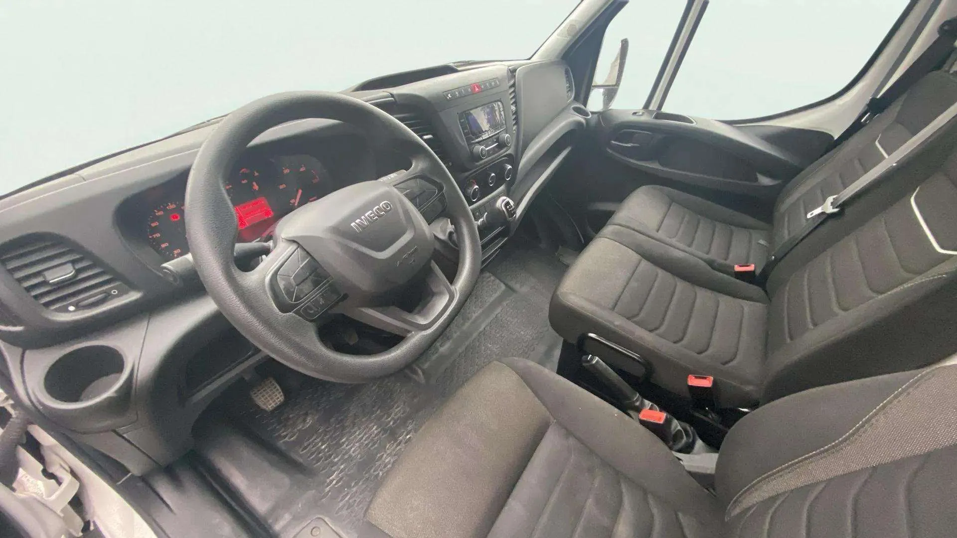 Iveco Daily 2.3 TD 35C 16 V 4100/H2 16 M3 - foto 10