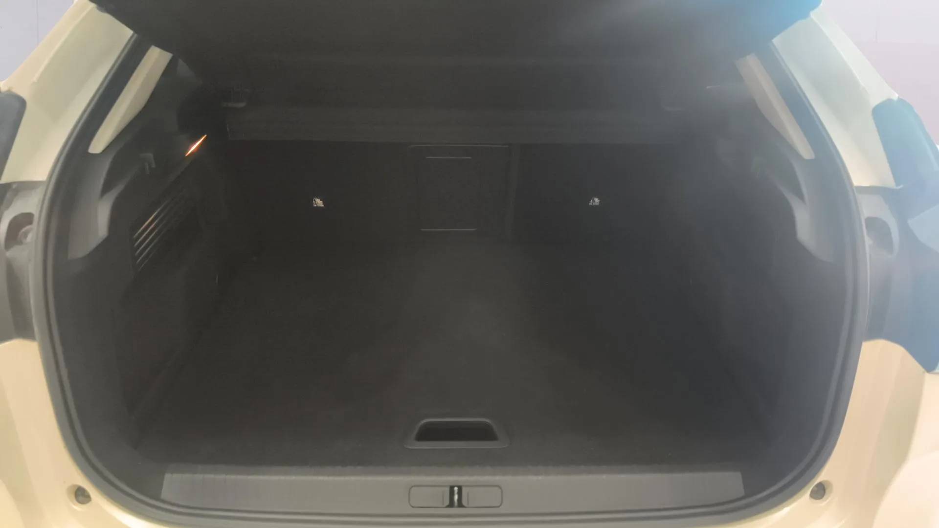 Citroën C4 PureTech 130 Shine - foto 6