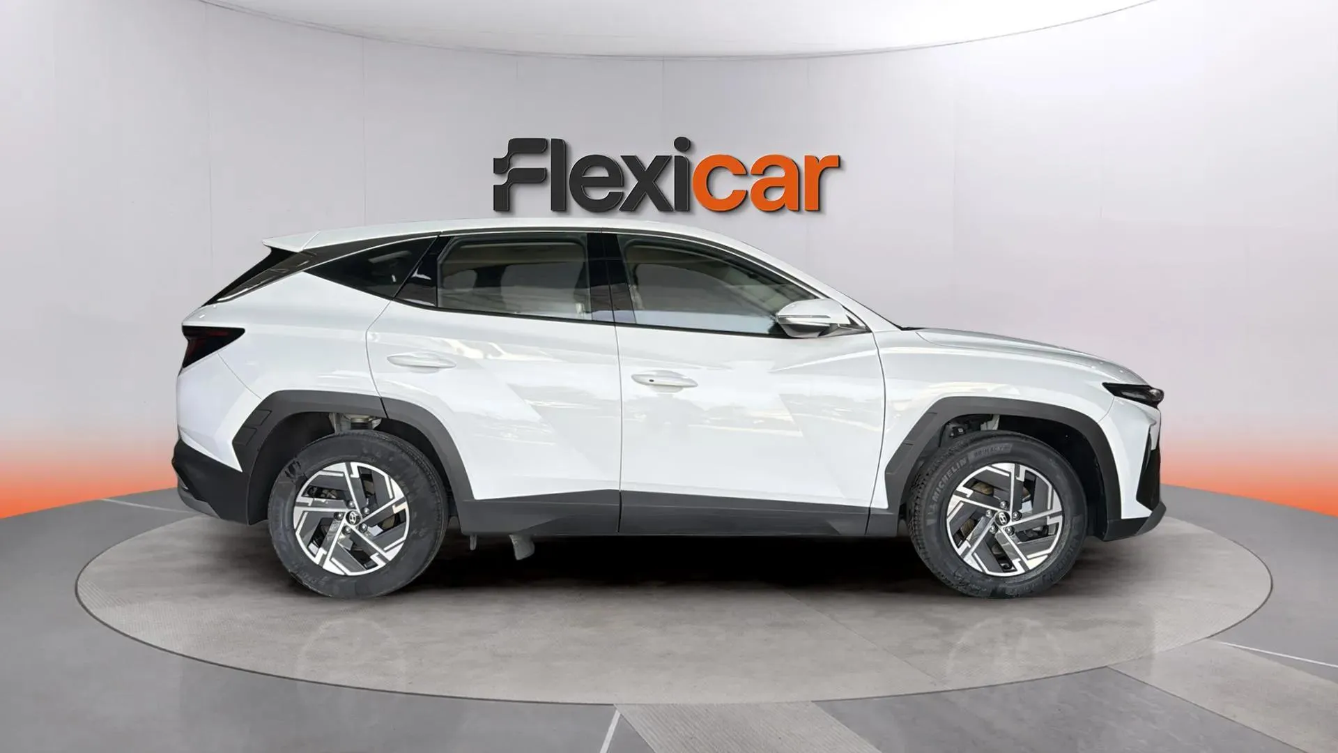 Hyundai Tucson 1.6T Klass - foto 3