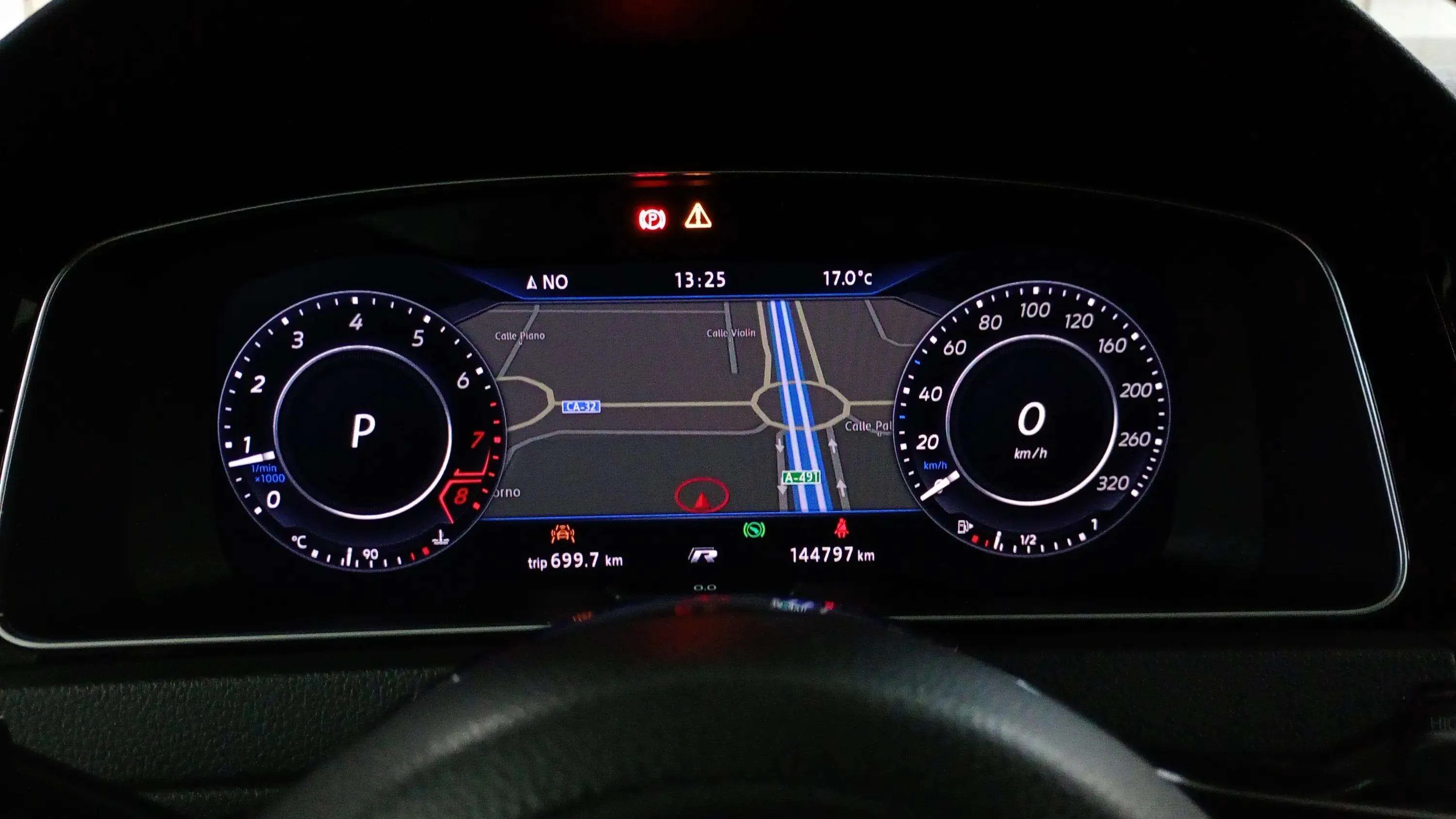 Volkswagen Golf R 2.0 TSI 4Motion DSG - foto 9