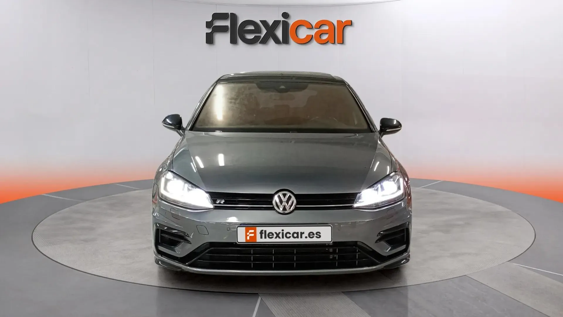 Volkswagen Golf R 2.0 TSI 4Motion DSG - foto 2