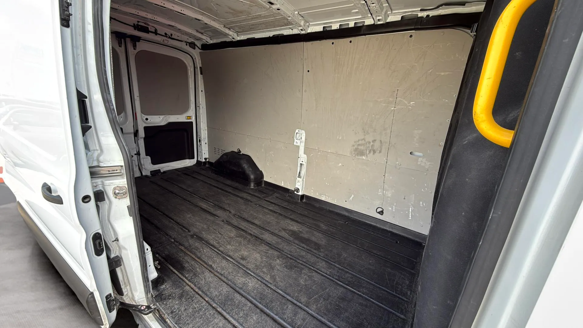 Ford Transit 350 L3H2 Van DC Trend FWD - foto 10