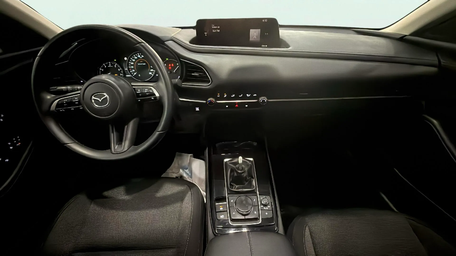 Mazda CX-30 2.5L e-Skyactiv G MHEV Centre-Line - foto 10