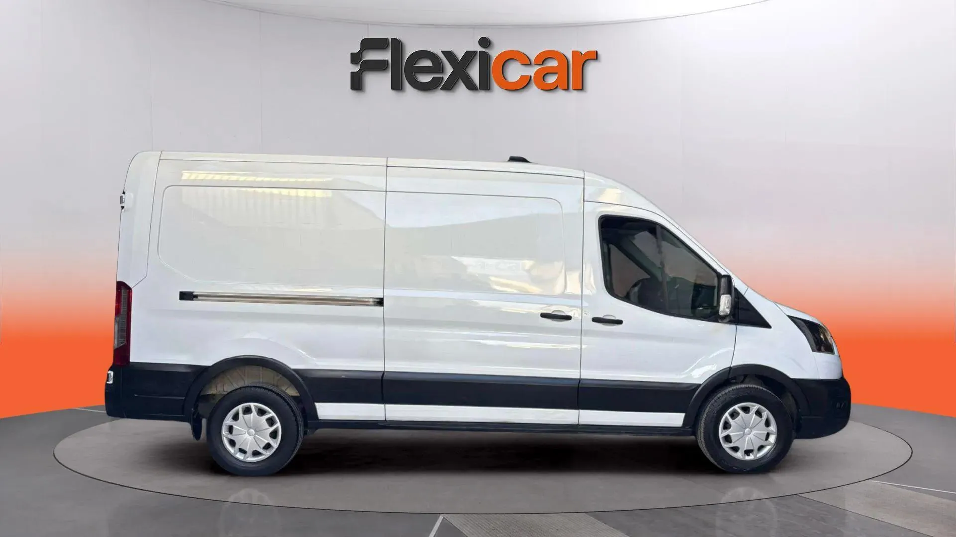 Ford Transit 350 L3H2 Van Trend FWD - foto 3