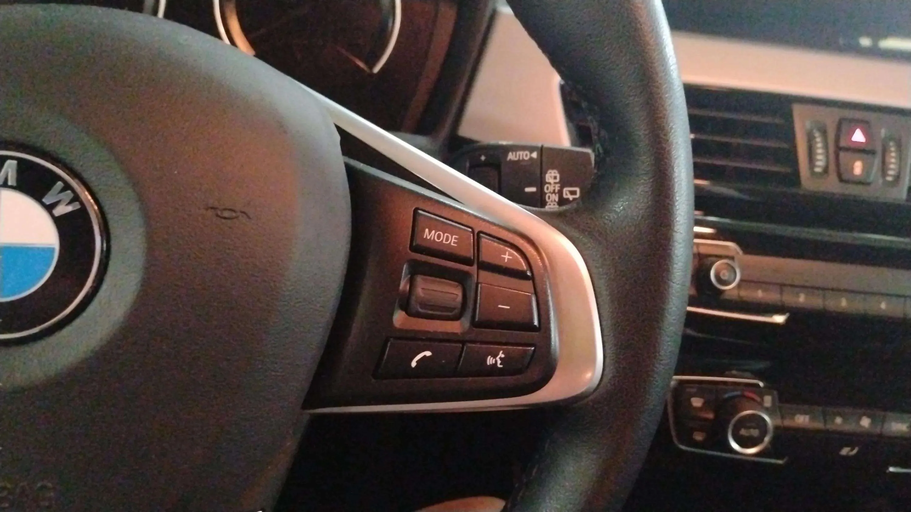 BMW X1 sDrive18d - foto 8