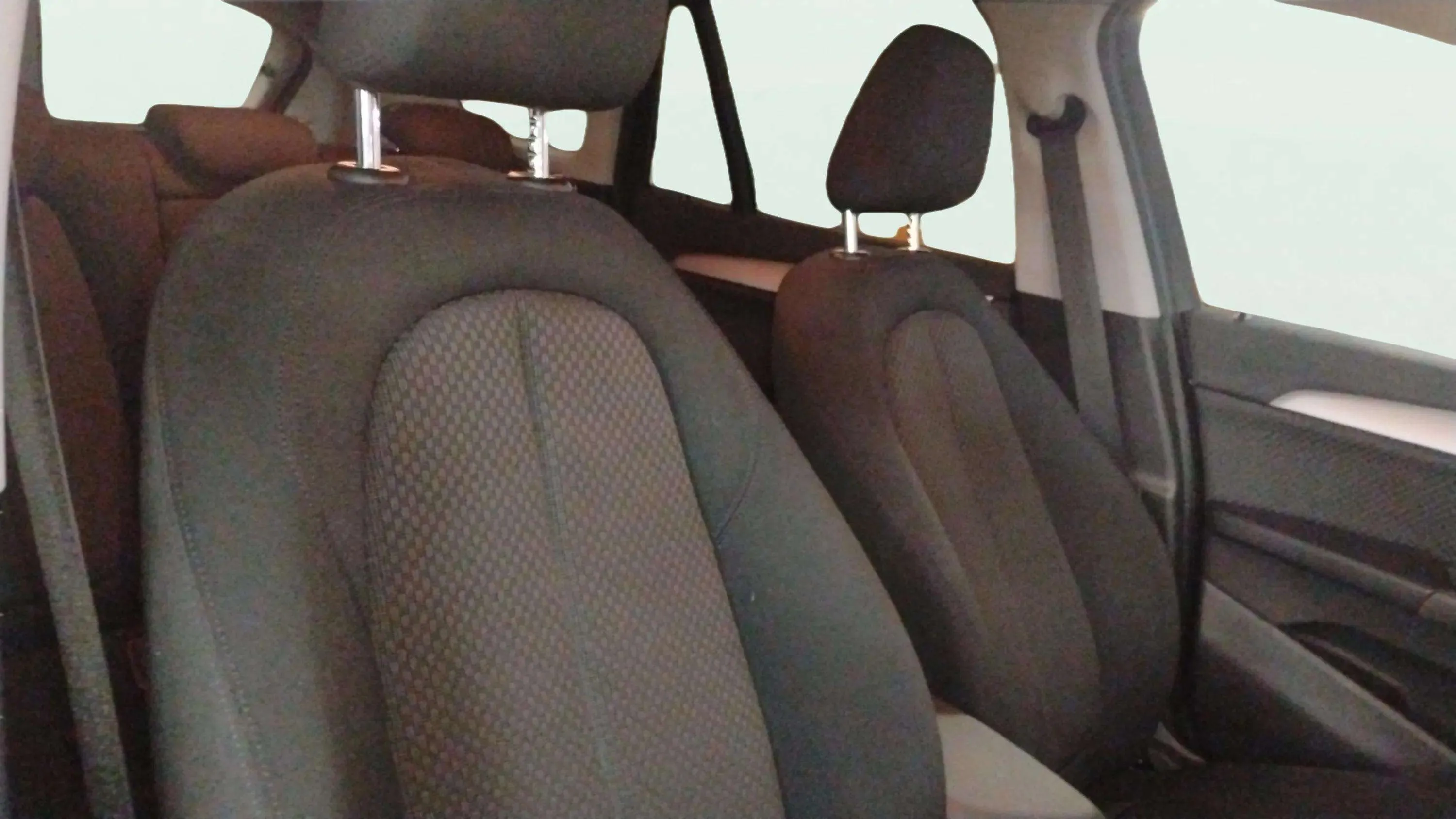 BMW X1 sDrive18d - foto 24