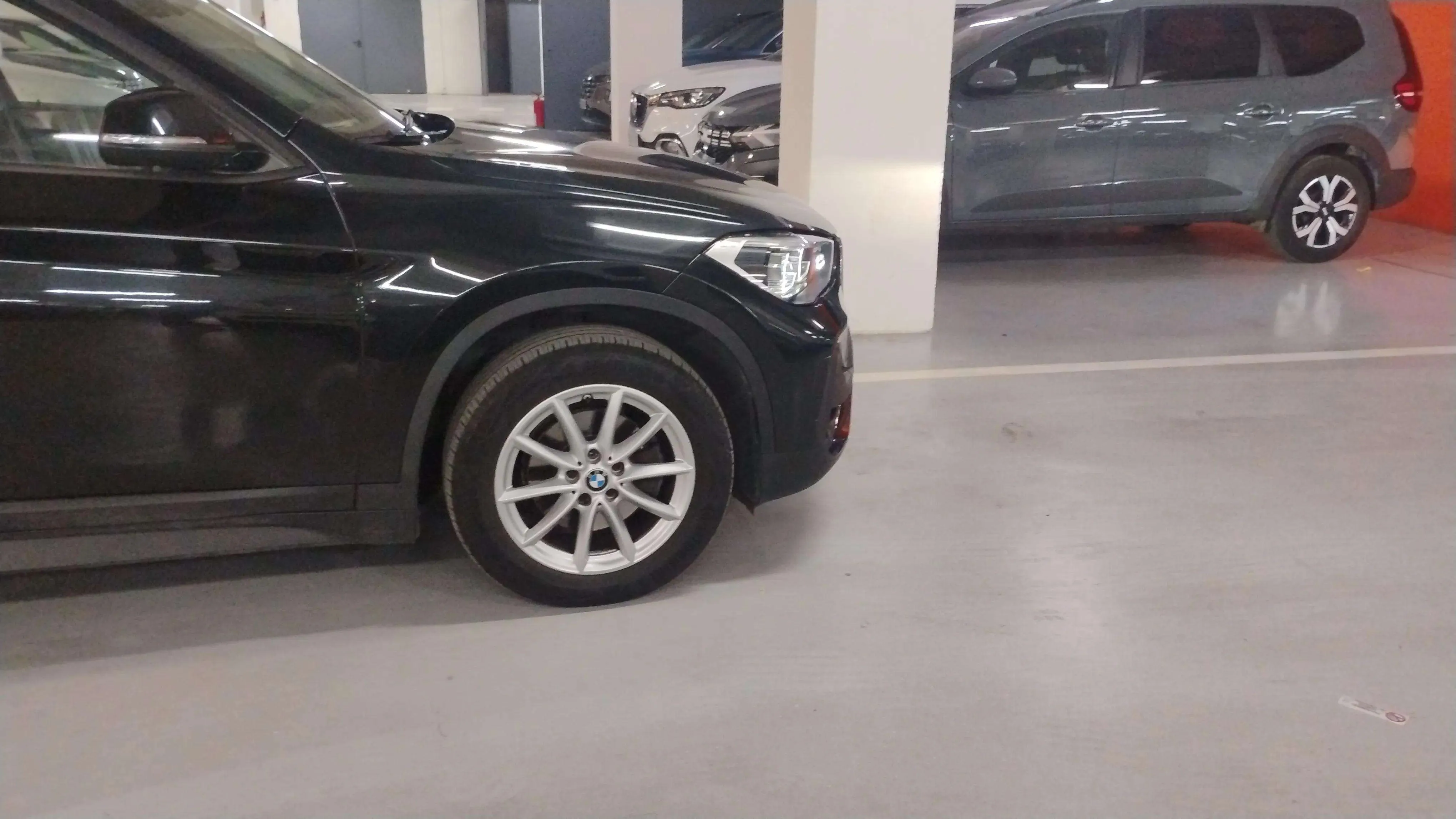 BMW X1 sDrive18d - foto 14