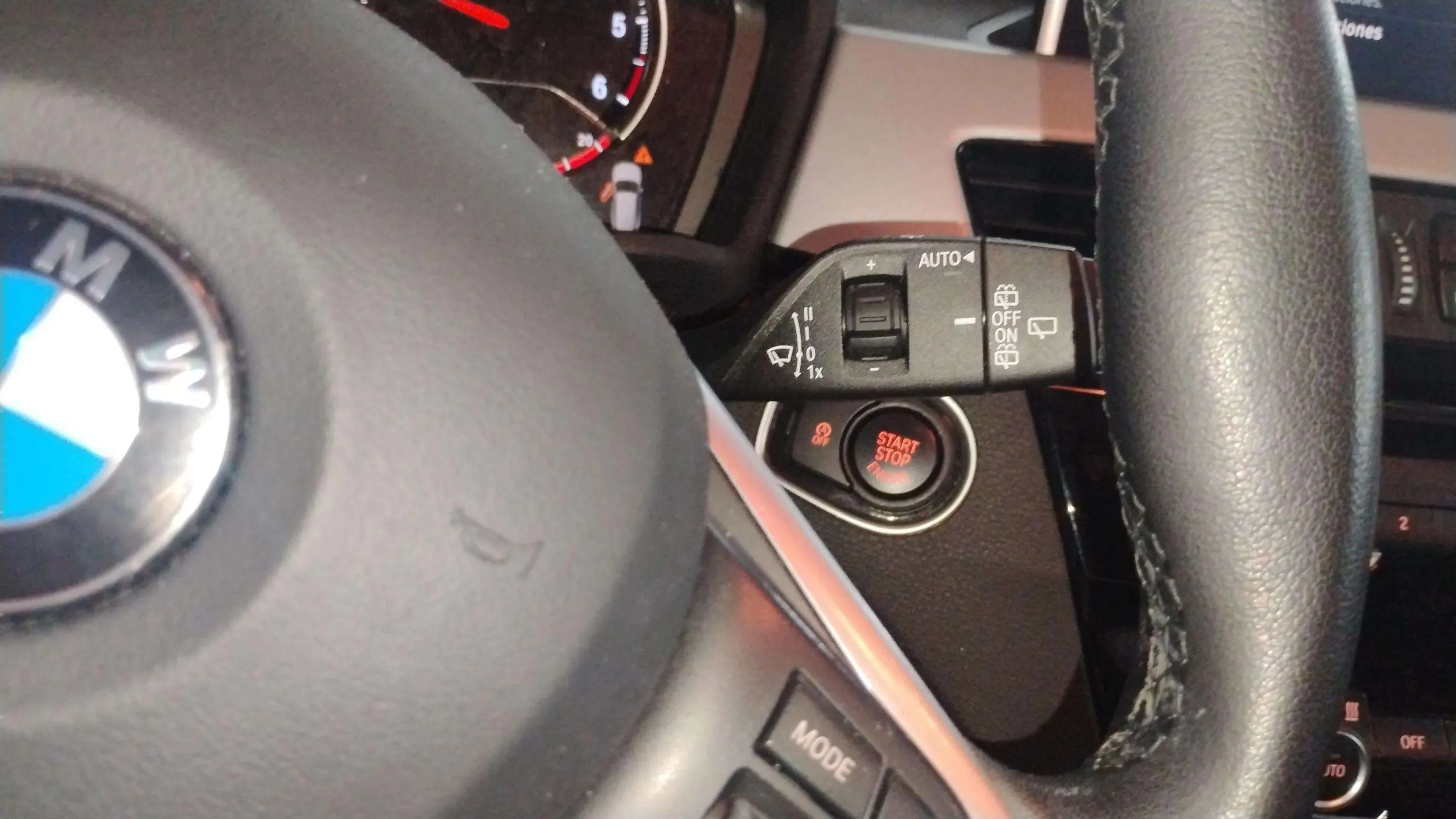 BMW X1 sDrive18d - foto 25