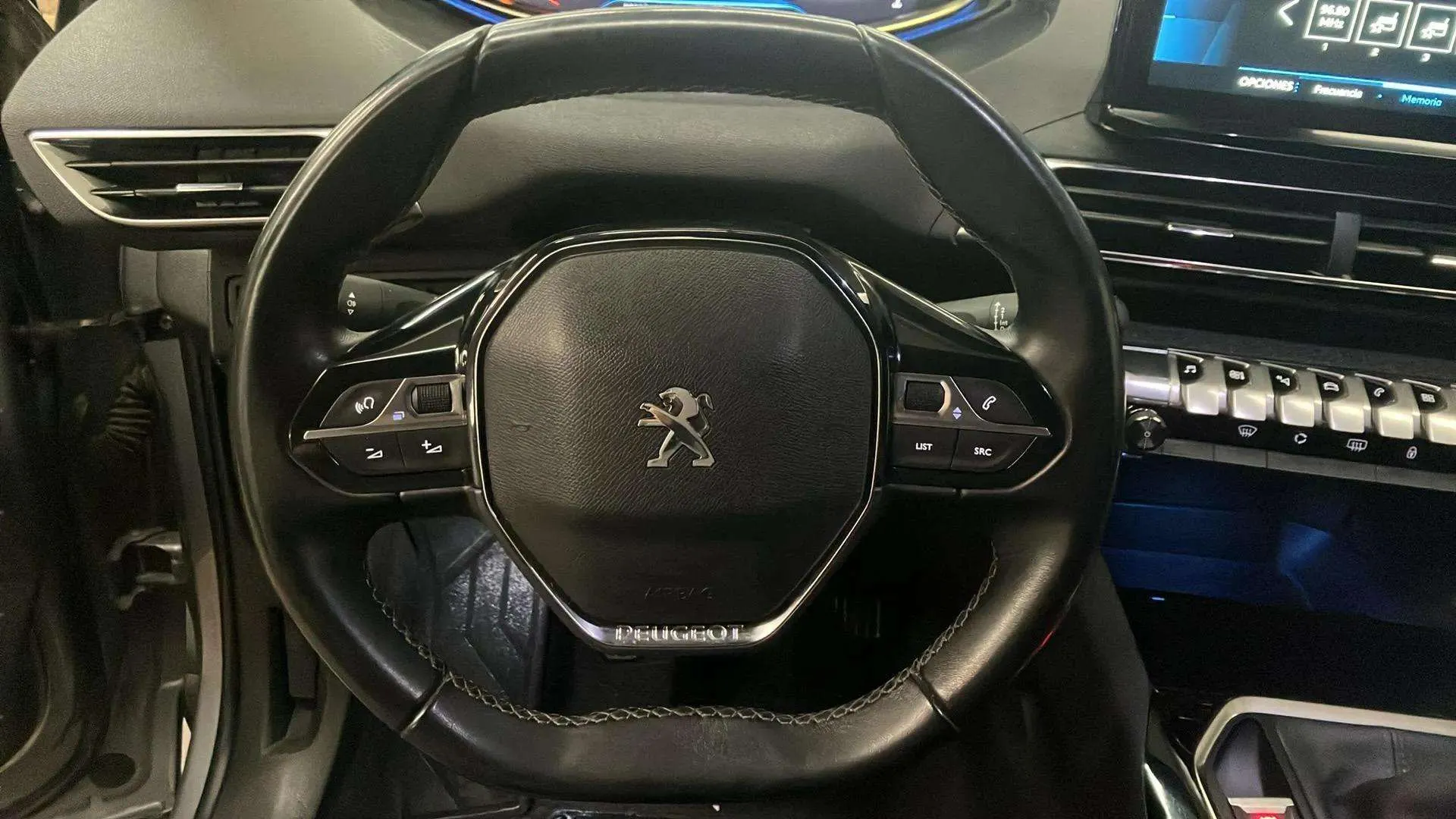 Peugeot 3008 1.2 PureTech Allure Pack - foto 7